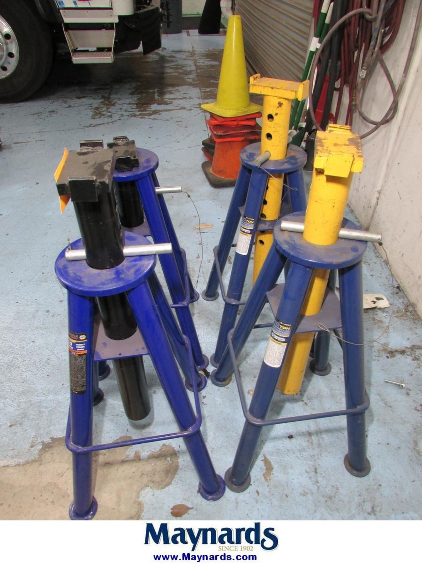 Napa 791-5250 (4) 10-Ton Jack Stands - Image 3 of 4