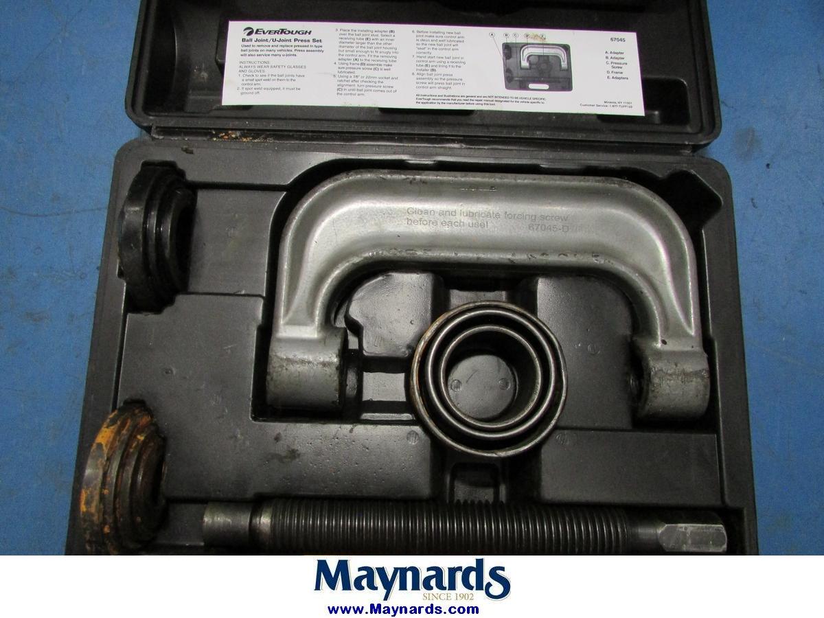 thumbnail image 2 of Astro Pneumatic Ball Joint / U-Joint Press Kit With 4WD Adapters – Model 7865 2 of 4