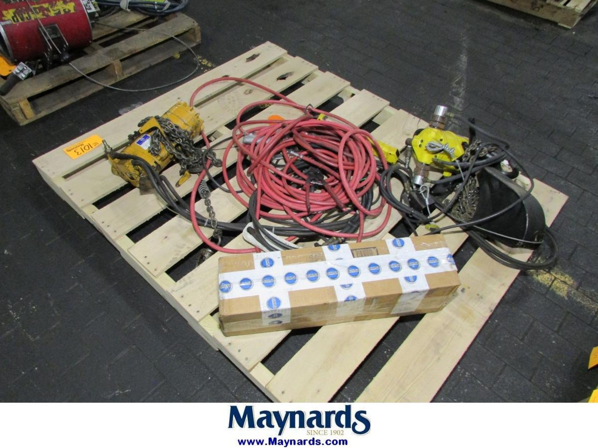 (2) 1/2-Ton Pneumatic Chain Hoists - Image 4 of 4