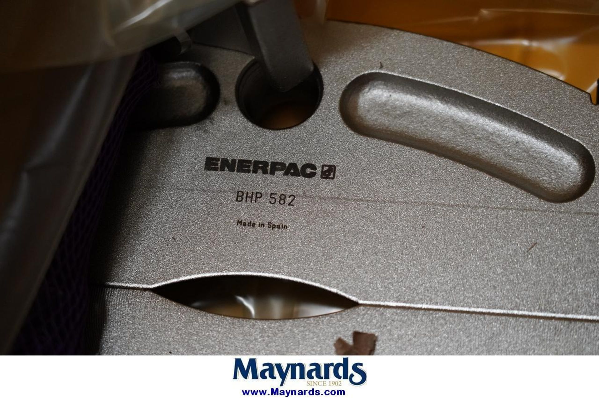 Enerpac BHP561G 25 Ton Hydraulic Cross Bearing Puller Set - Image 9 of 13