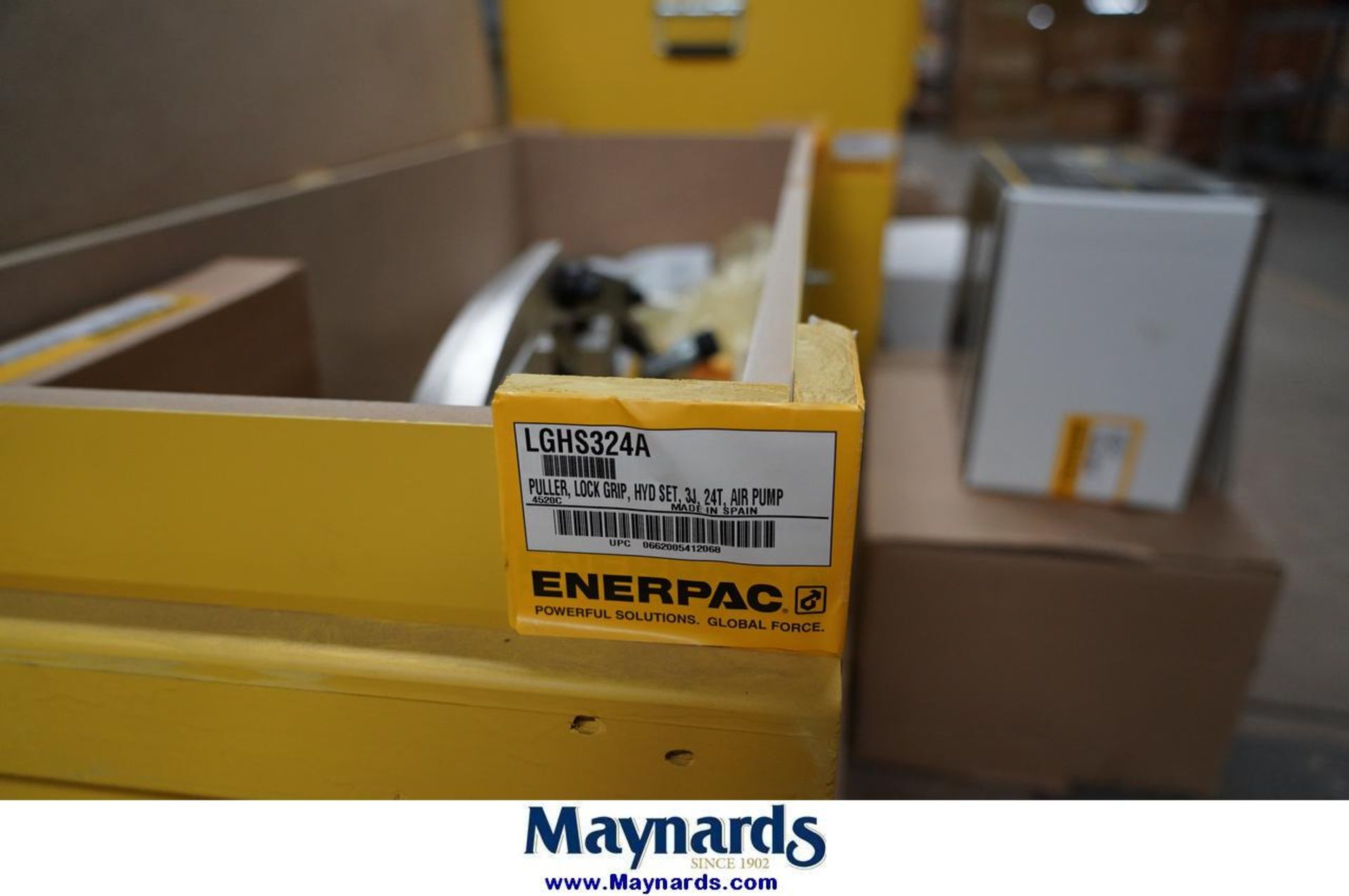 Enerpac LGHS324A 24 Ton Hydraulic Lock Grip Puller Set - Image 7 of 7