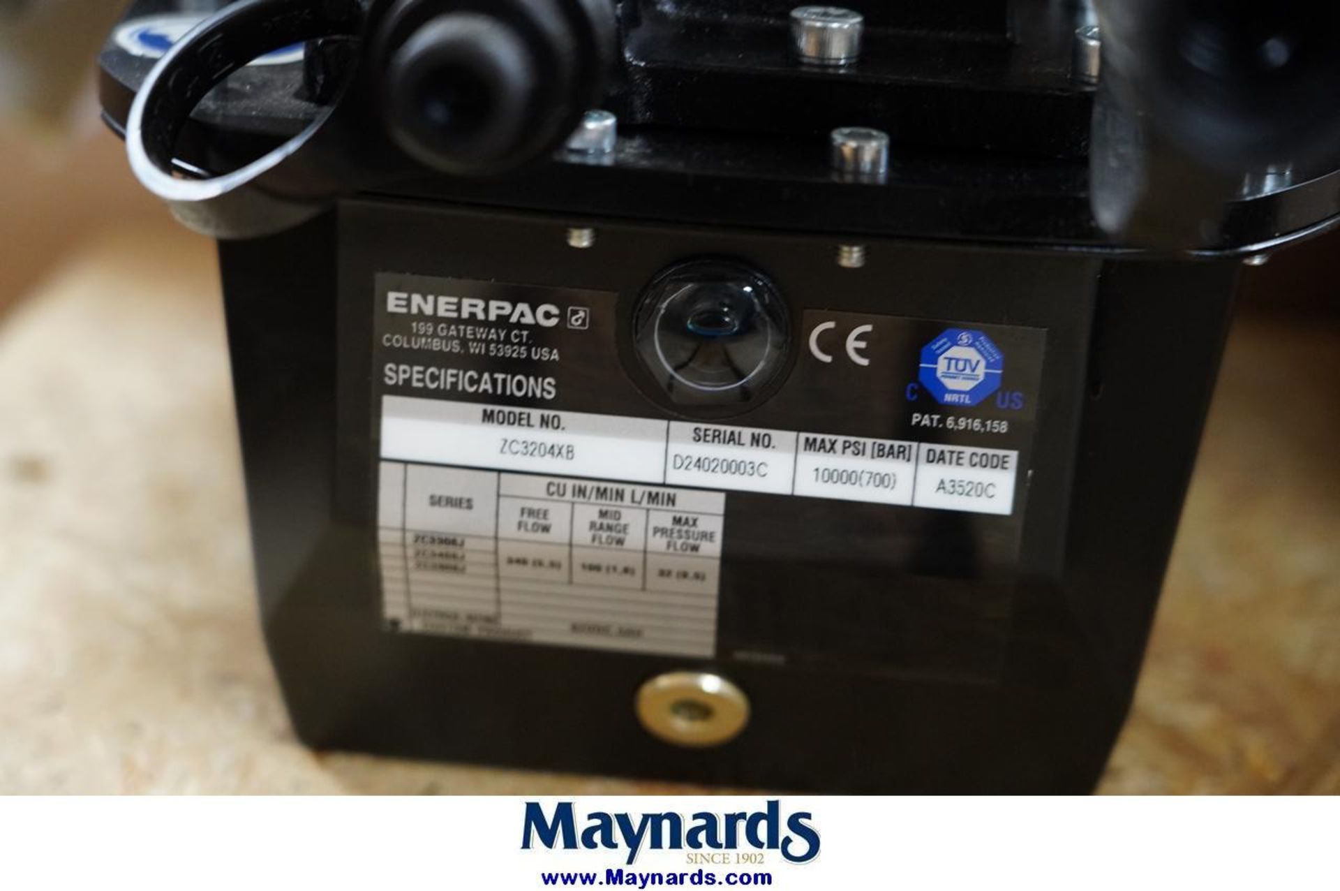 Enerpac ZC3204XB Cordless Hydraulic Pump - Image 7 of 8