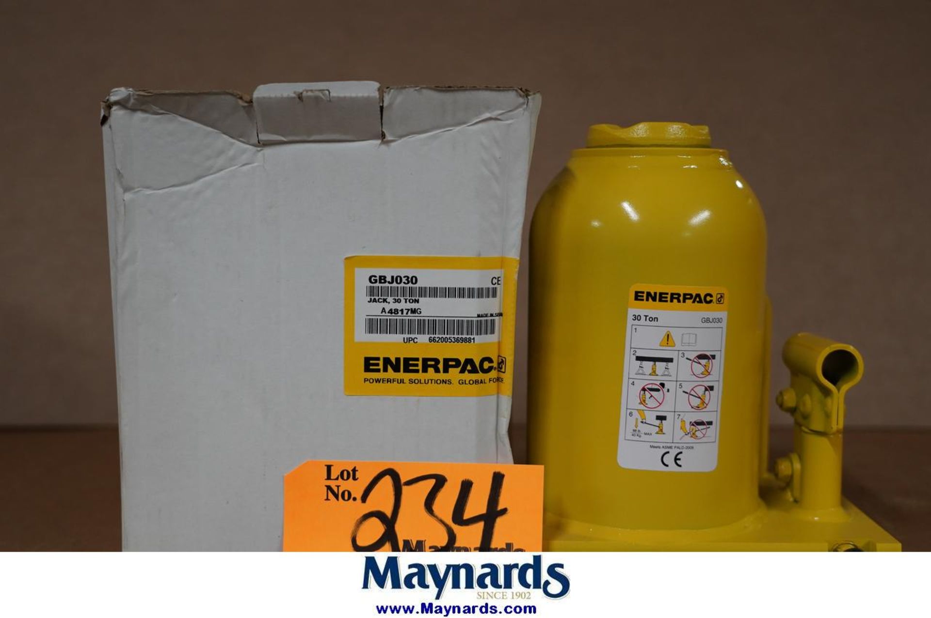 Enerpac GBJ030 30 Ton Self Contained Hydraulic Bottle Jack