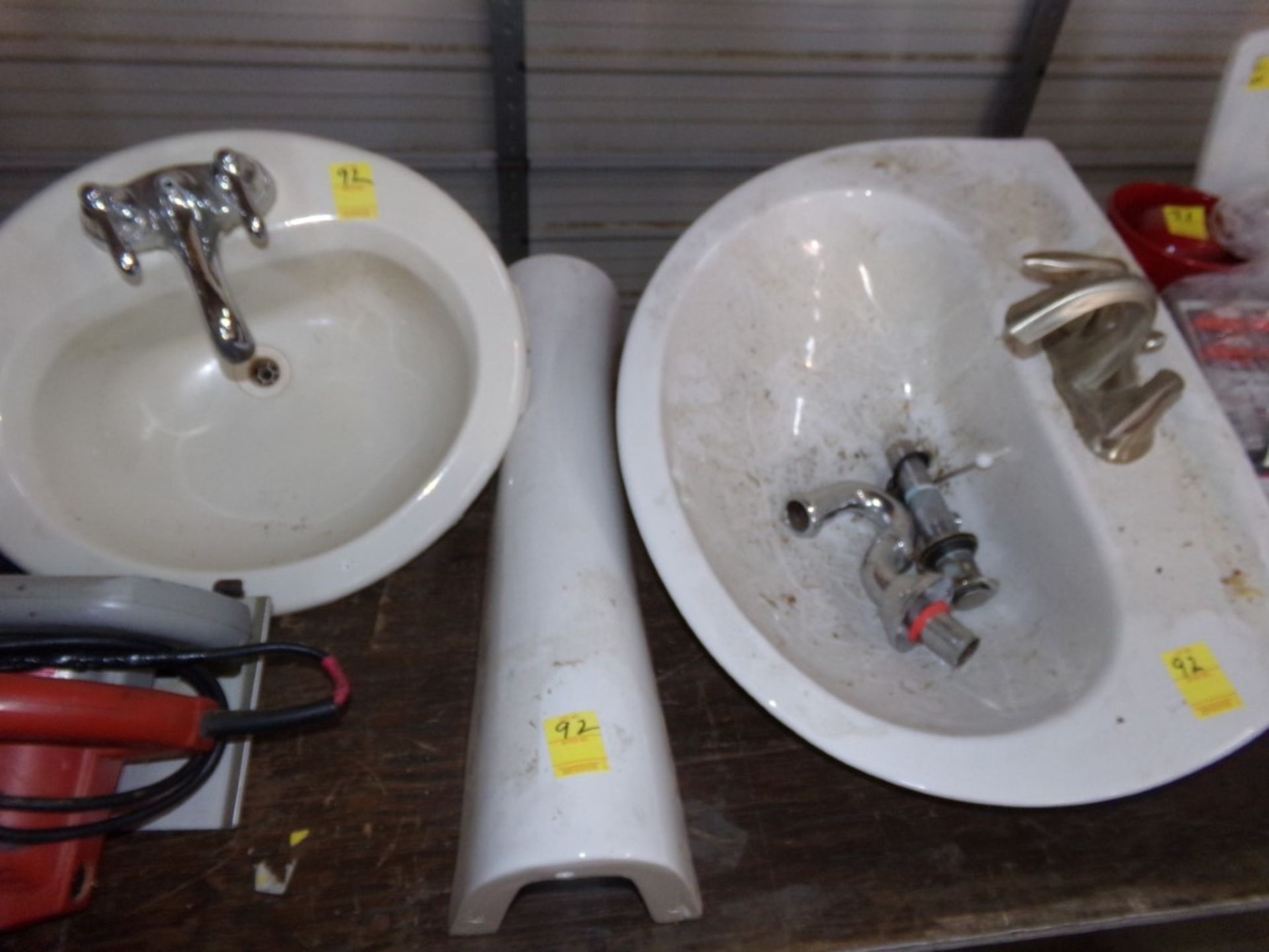 Porcelain Pedestal Lavatory Sink, Used, Nice Shape and Small Enamel Sink