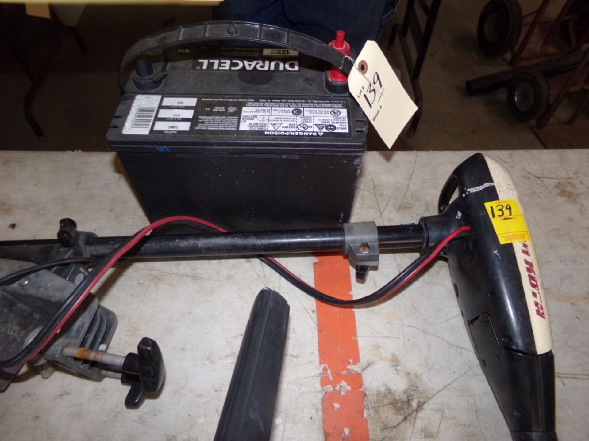 Trolling Motor, Minkota 27lb, ''4WD'', With Duracel 12 Volt Battery