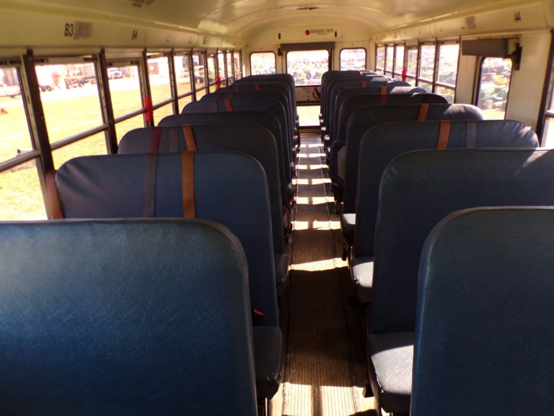 2012 IC Corp. Conventional Nose School Bus, Seat 66C- 44A, MXX Force Auto, 153,364 Miles, Bus #261 - Image 6 of 7