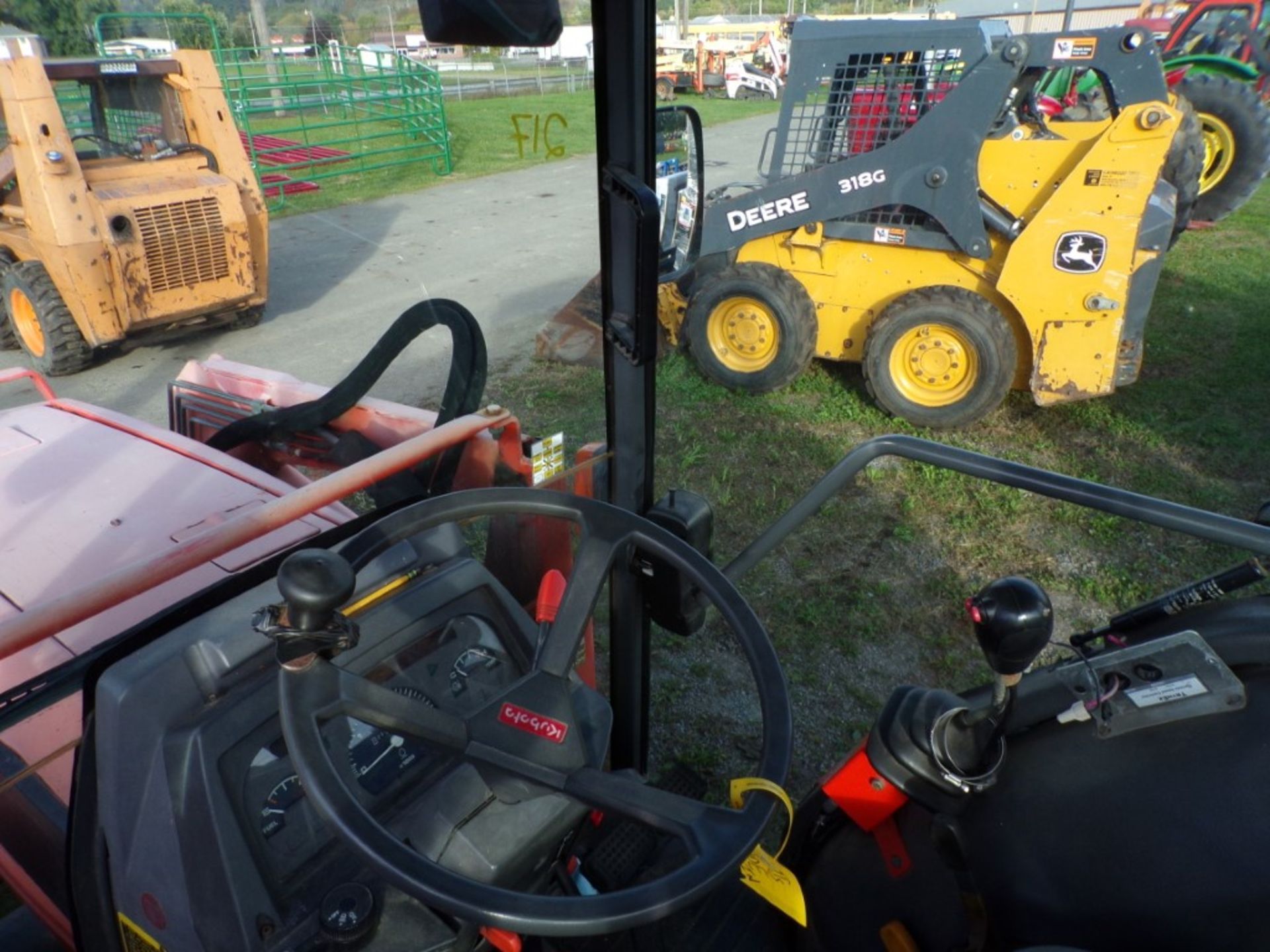 Kubota L3710 4WD Tractor w/Factory Cab and Loader, w/SSL Bkt Coupler, Shuttle Trans, 2175 Hrs, S/N - - Image 5 of 5