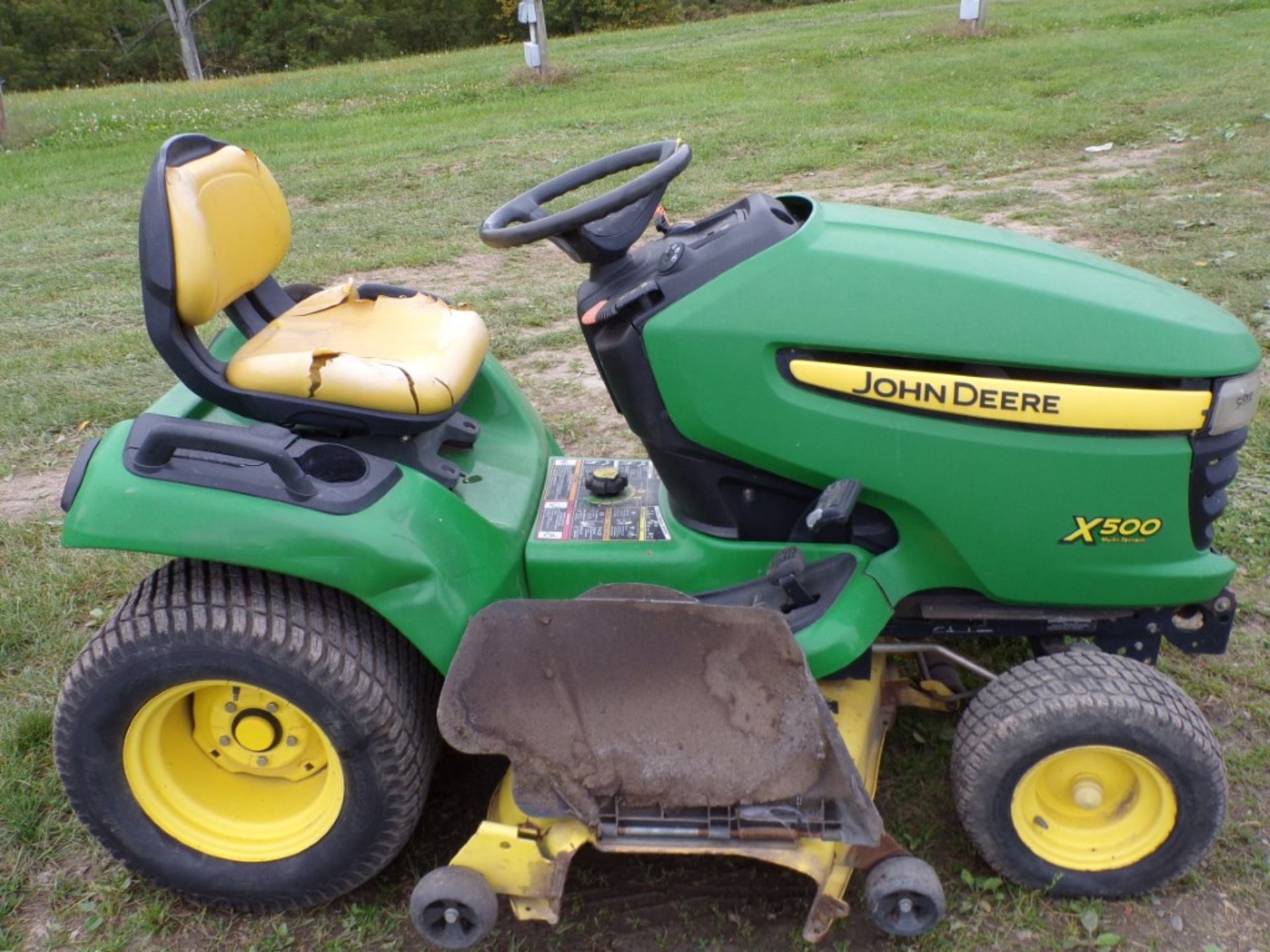 John Deere X500 Multi-Terrain Riding Mower w/48'' Deck, Kawasaki Engine, Missing Plastic Parking - Image 2 of 2