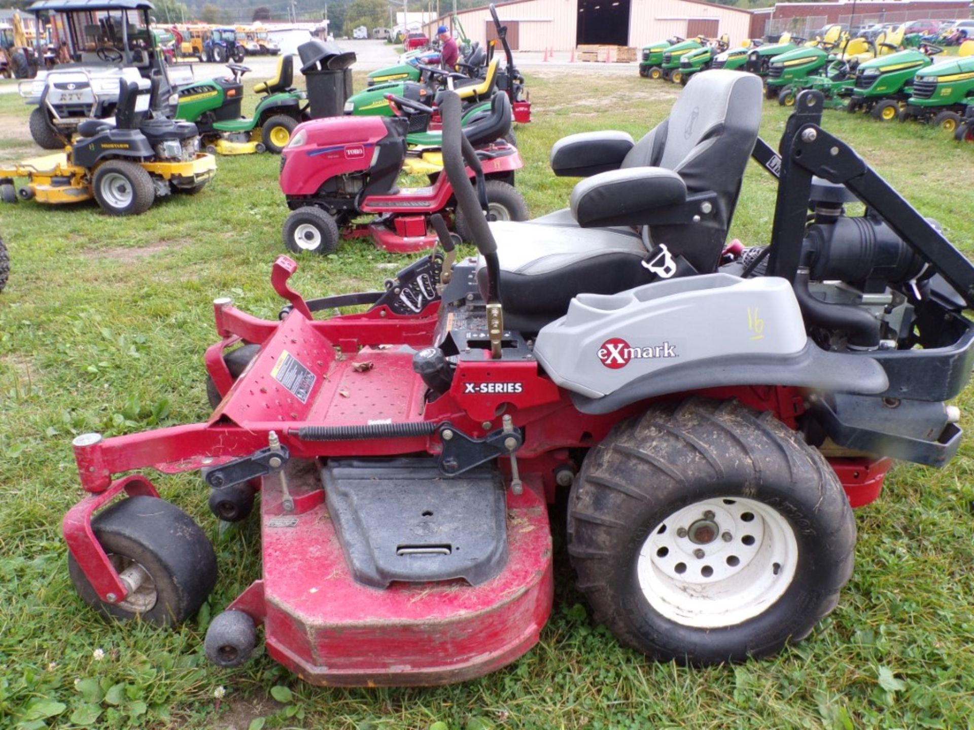 Exmark Laser Z Zero Turn Mower w/60'' Deck, Kohler Command Pro Engine, 885 Hours, Serial