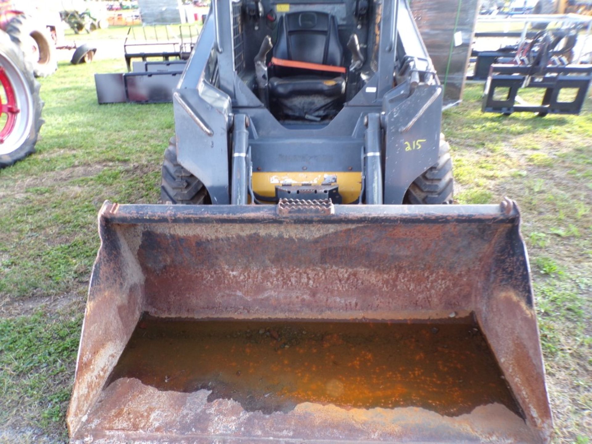 JD 318 G Skid Steer Loader, Orops, Aux Hyds, GP Bucket, Good Tires, Clean, 5216 Hrs, S/N - 309587 ( - Image 4 of 5