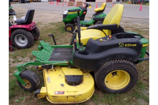 John Deere Z665 Track Zero Turn Mower w/60'' Deck, 27 HP Engine, 636 Hours, Serial 122676 (5340) - Image 1 of 2