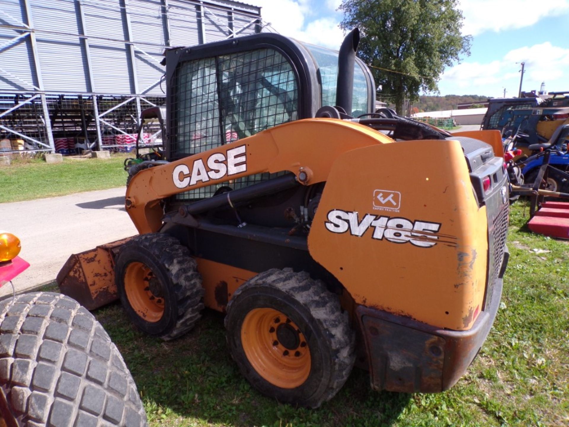 Case SV 185 Skid Steer, Hand Controls, Quick Attach, Climate Controls, Aux Hydraulic Ports, Broken - Image 4 of 5