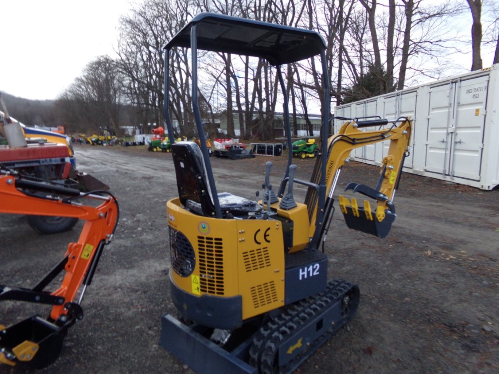 New AGT Industrial H12 Mini Excavator with Grader Blade, Stationary Thumb, Briggs Gas Engine, CAT - Image 3 of 8