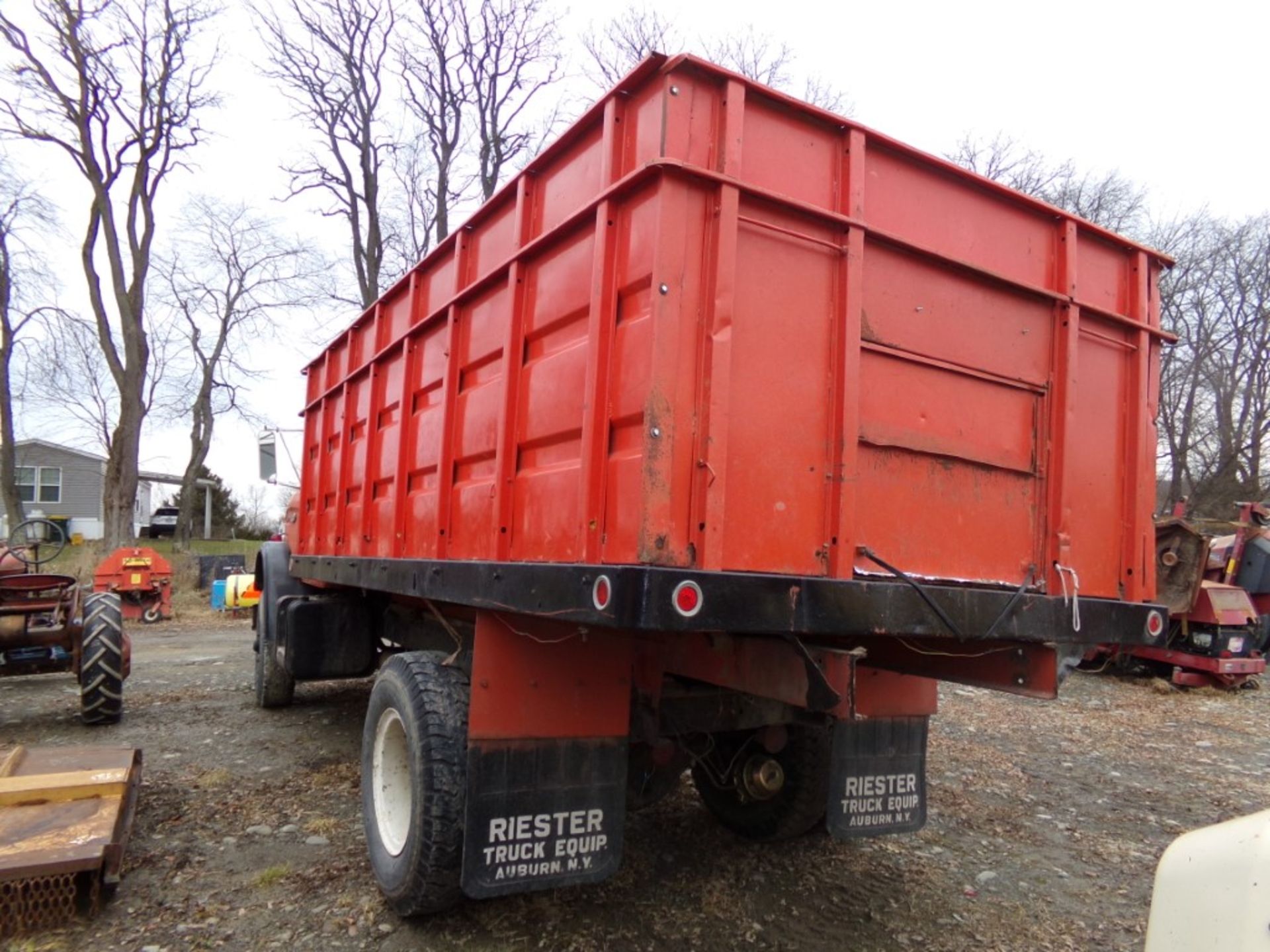 1969 Ford 1000 Super Duty, Dump Grain Body, S/A, V-8 Holley Carb., Manual Trans, 2 Speed Axle, 26, - Image 3 of 3