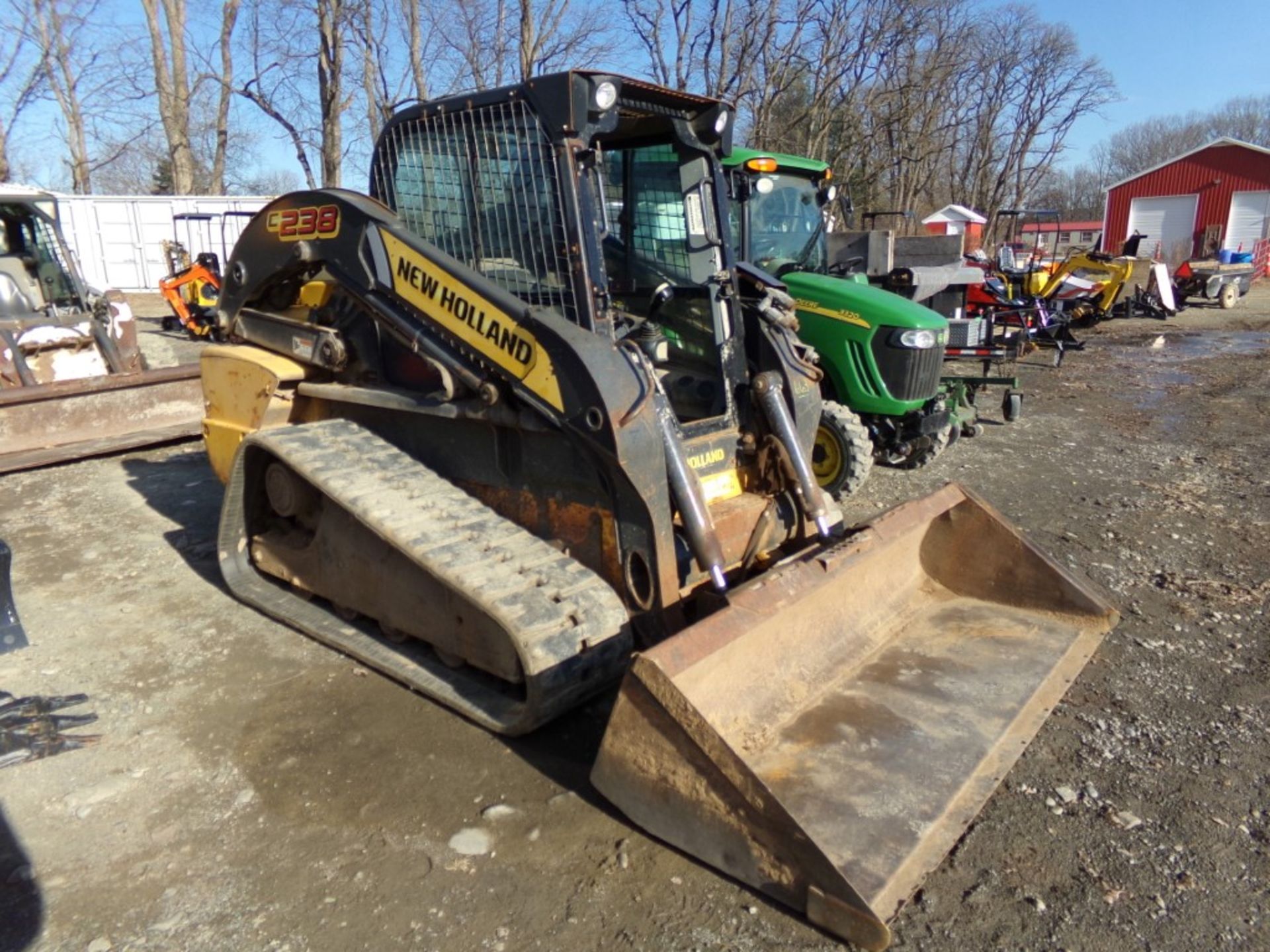 New Holland C238 Tracked Skid Loader, 3,284 Hrs, 4 Side Weights, Hi Flow Hydraulics, 84'', - Image 3 of 5