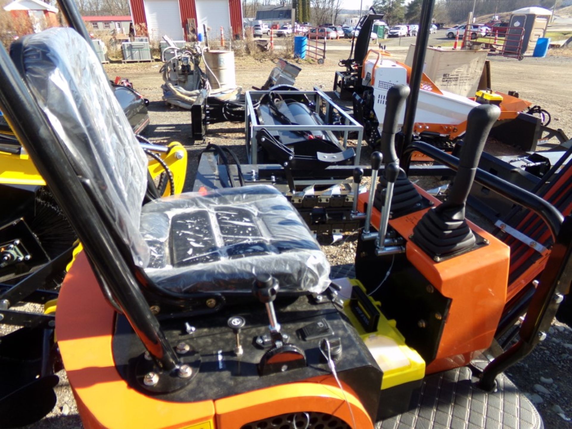 New Orange AGT Industrial QH12 Mini Excavator, Gas Engine,Grader Blade and Stationary Thumb - Image 2 of 2