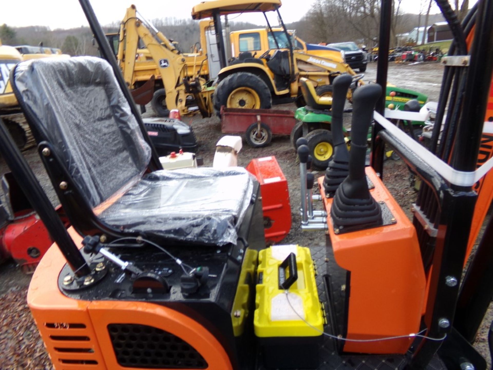 New AGT Industrial QH12 Mini Excavator with Grader Blade, Stationary Thumb, Briggs Gas Engine, - Image 6 of 8