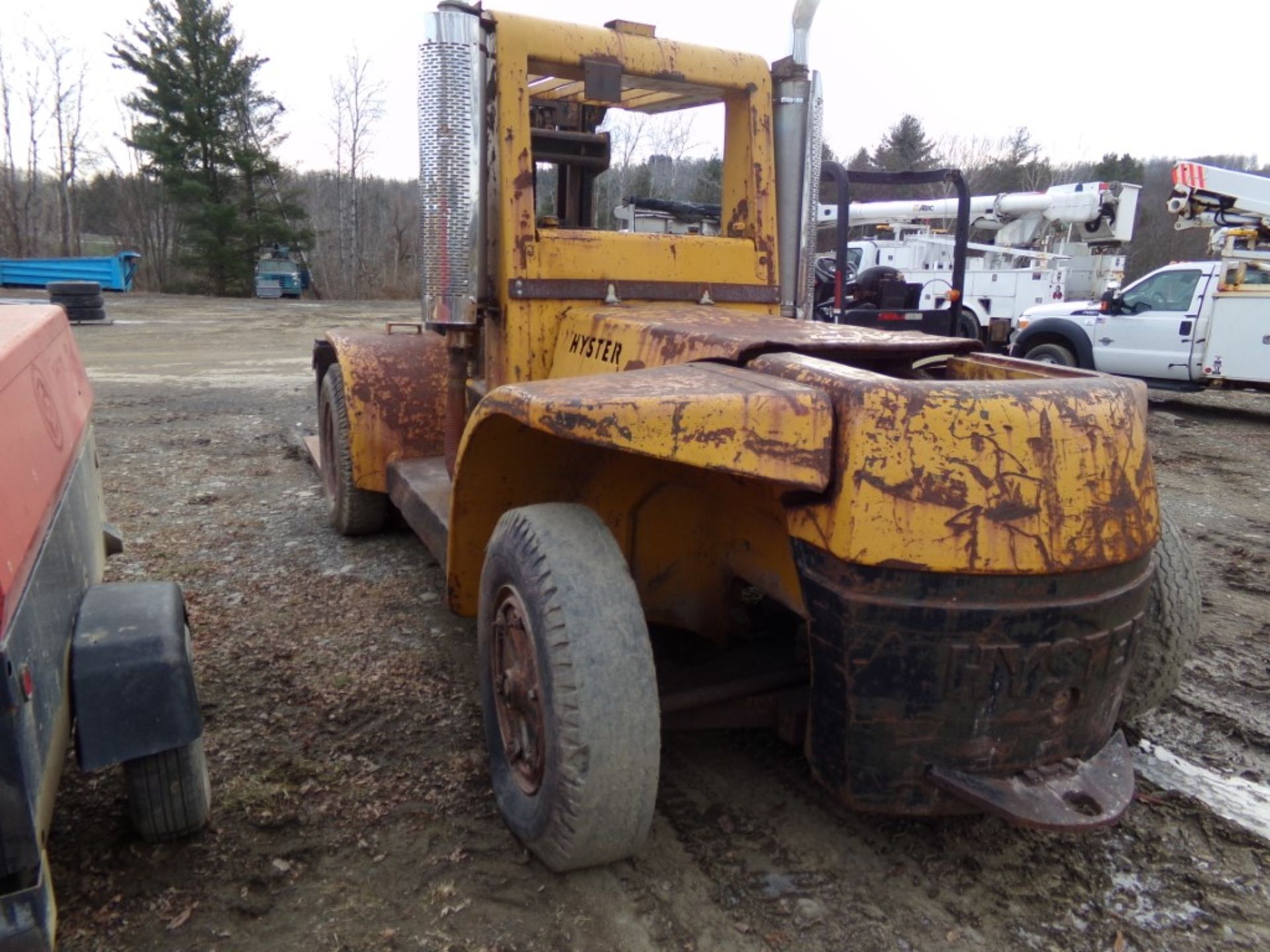 Hyster 300, Heavy Duty, Forklift, 6' X 10'' Forks, 8' Wide Mast, Double Mst, Cat Dsl V8 Eng,