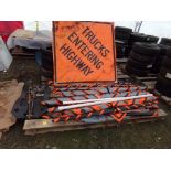 Pallet w/Roll-Up Construction Zone Signess, Various Messages w/Stand Parts, Etc