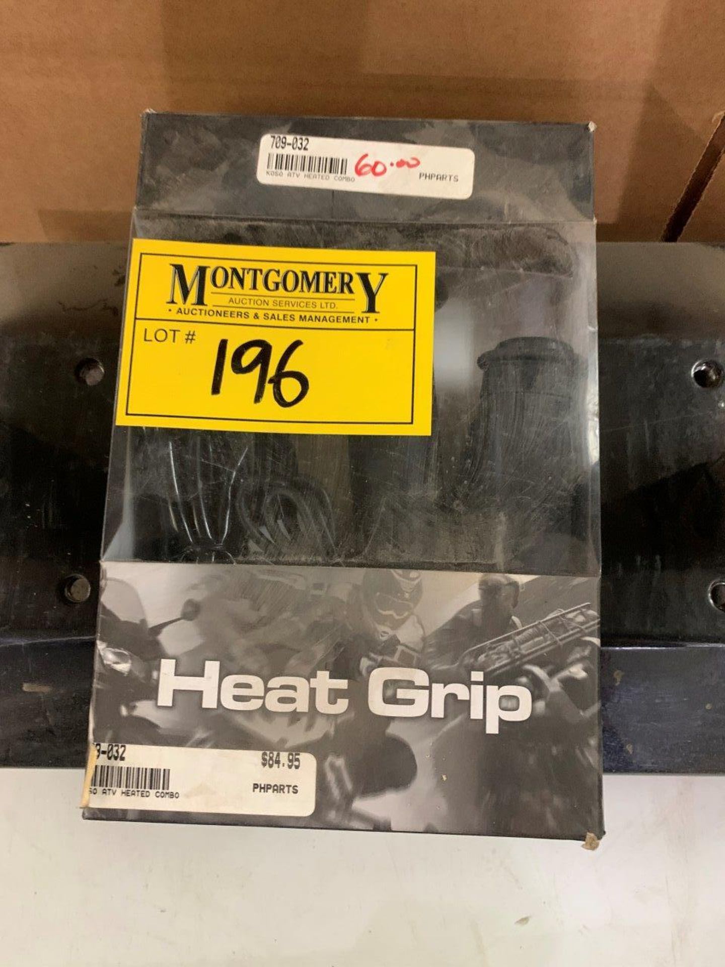 HEAT GRIP HEATED HANDLE BARS AND VENOM MOTORCYCLE WHEEL BALANCER (MISSING SPINDLE) - Image 3 of 3