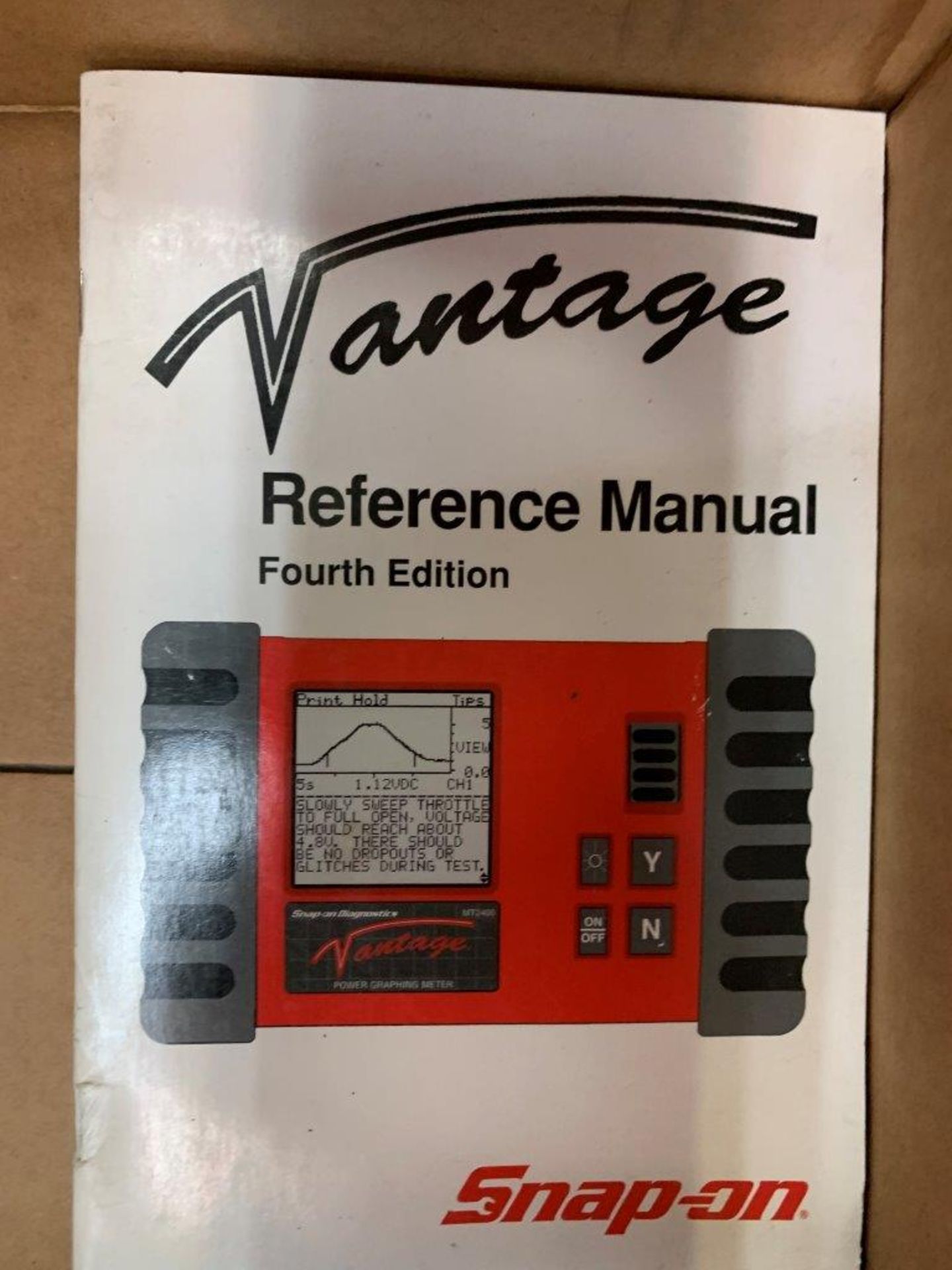 SNAP-ON VANTAGE MT2400 DIAGNOSTIC CODE READER - Image 4 of 5