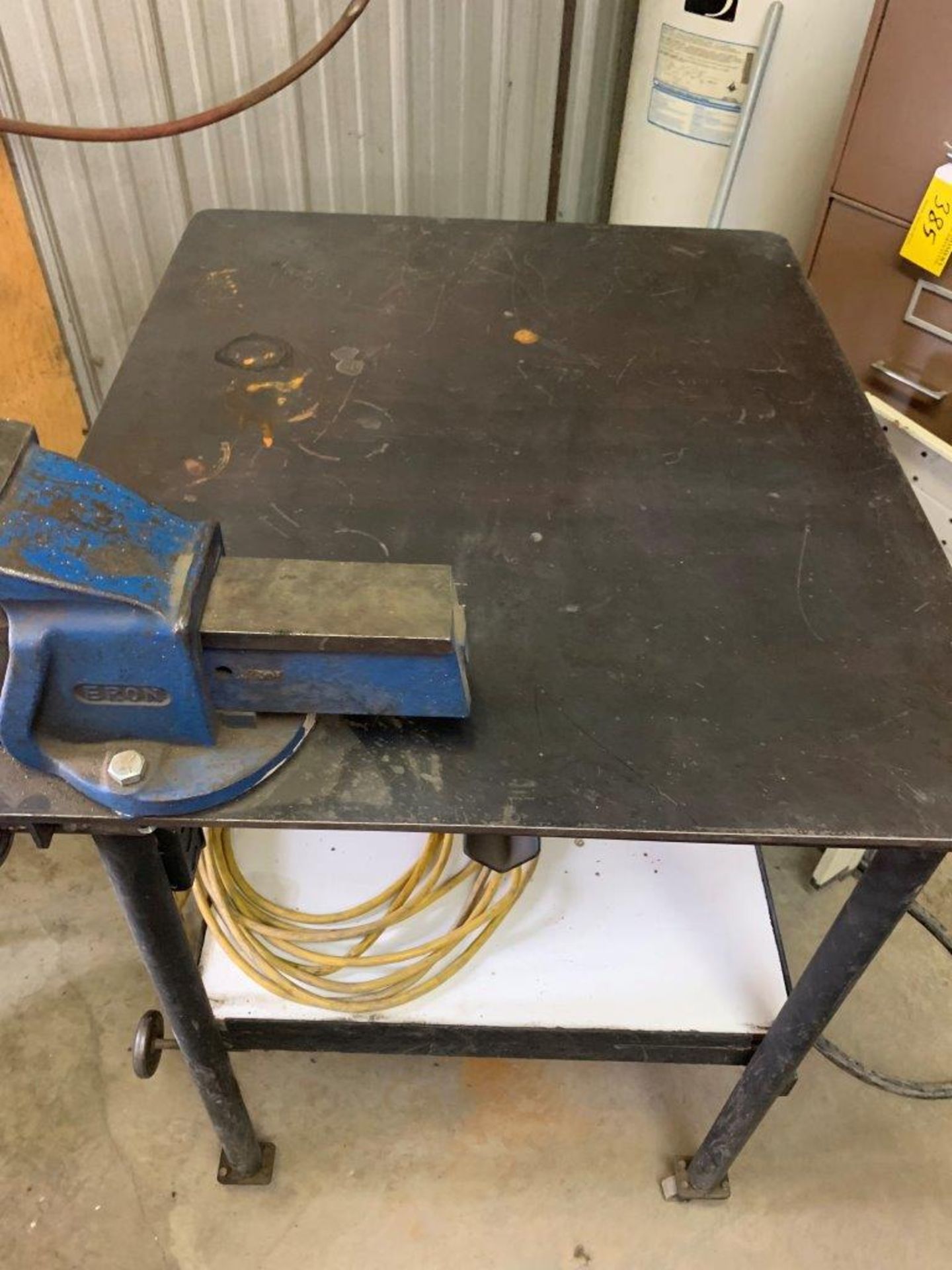STEEL WELDING TABLE 30"X36"X38"H W/ 5" ERON BENCH VISE, INTEGRAL POWER CORD AND OUTLETS - Image 2 of 3