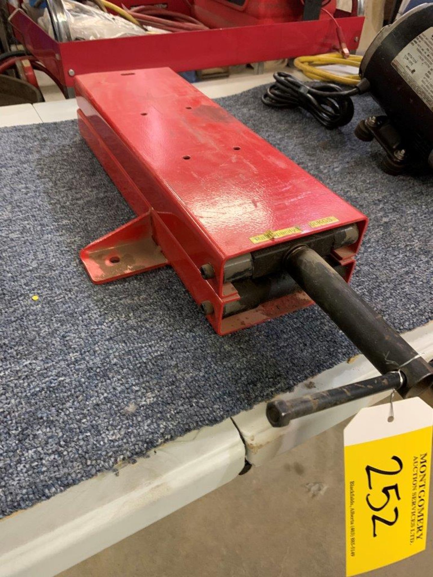 FLOOR MOUNT PLATE SCISSOR JACK