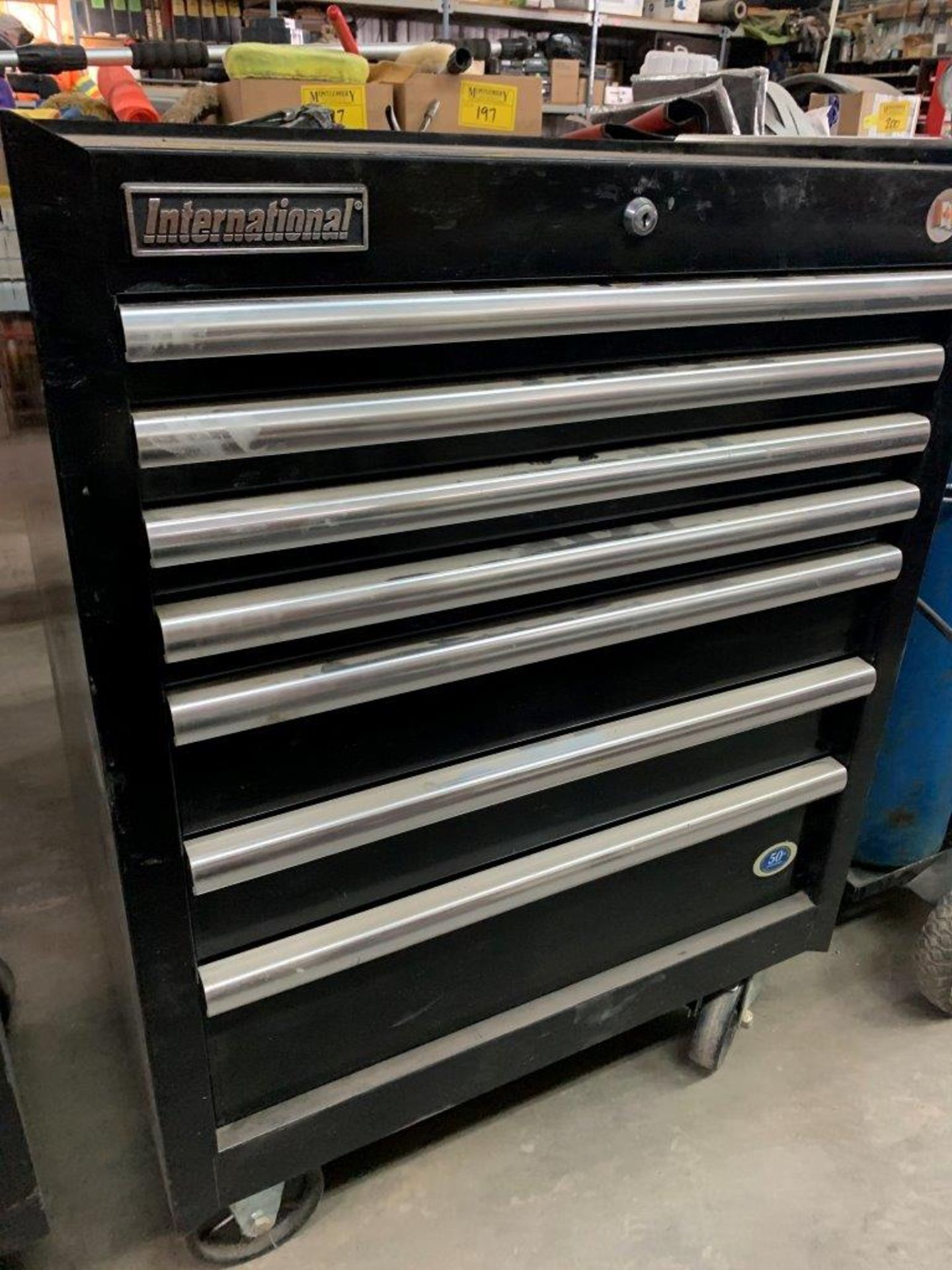 INTERNATIONAL 7-DRAWER METAL MECHANICS TOOLBOX