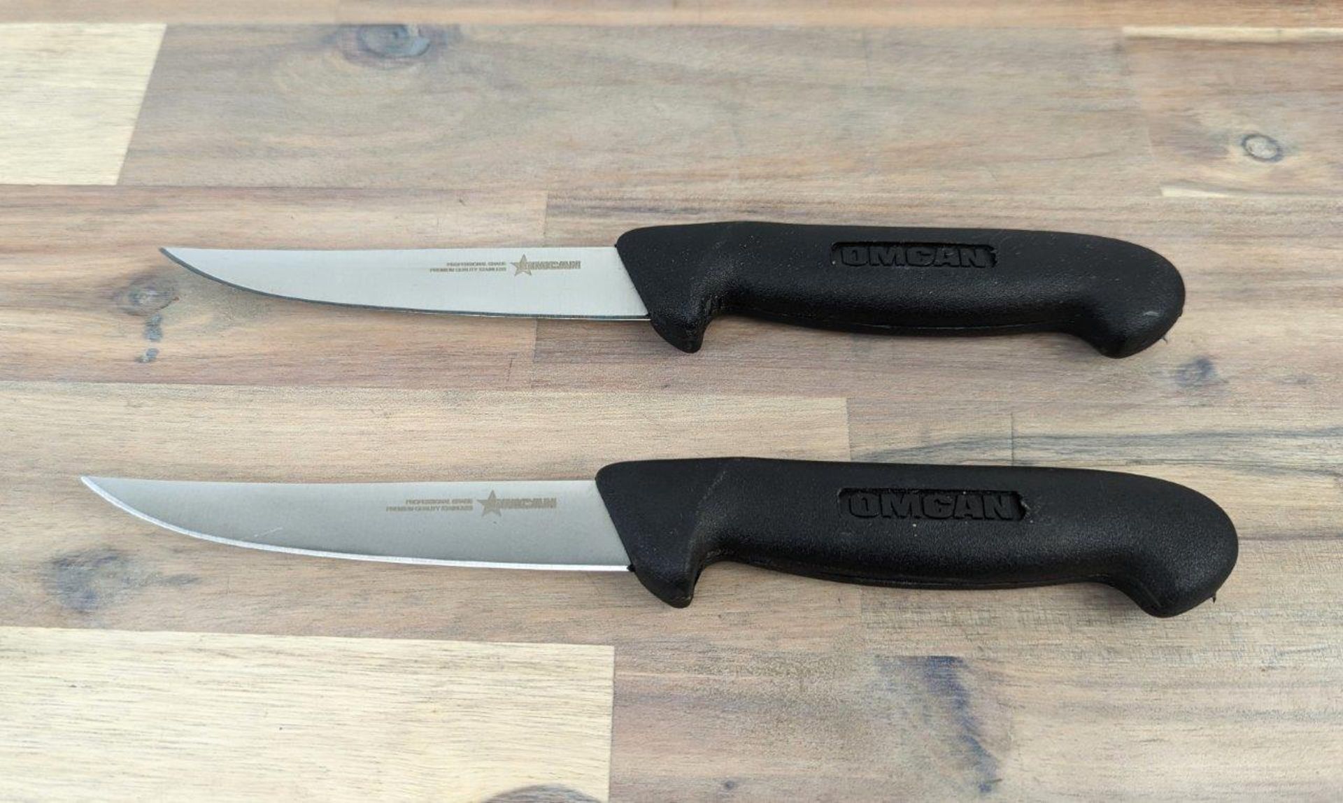 4.75" POULTRY KNIVES POLY HANDLE, OMCAN 12383 - LOT OF 2