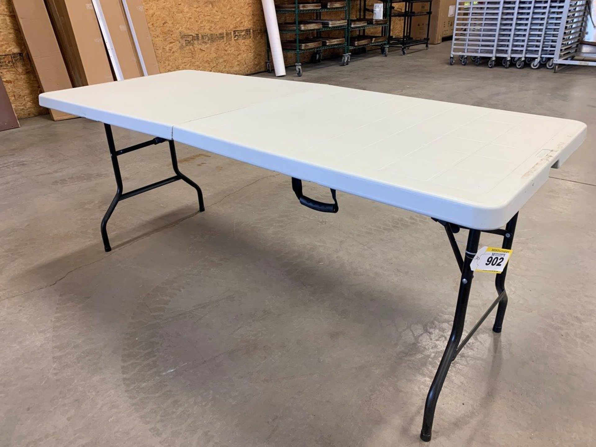 GRACIOUS LIVING FOLDING POLY TABLE