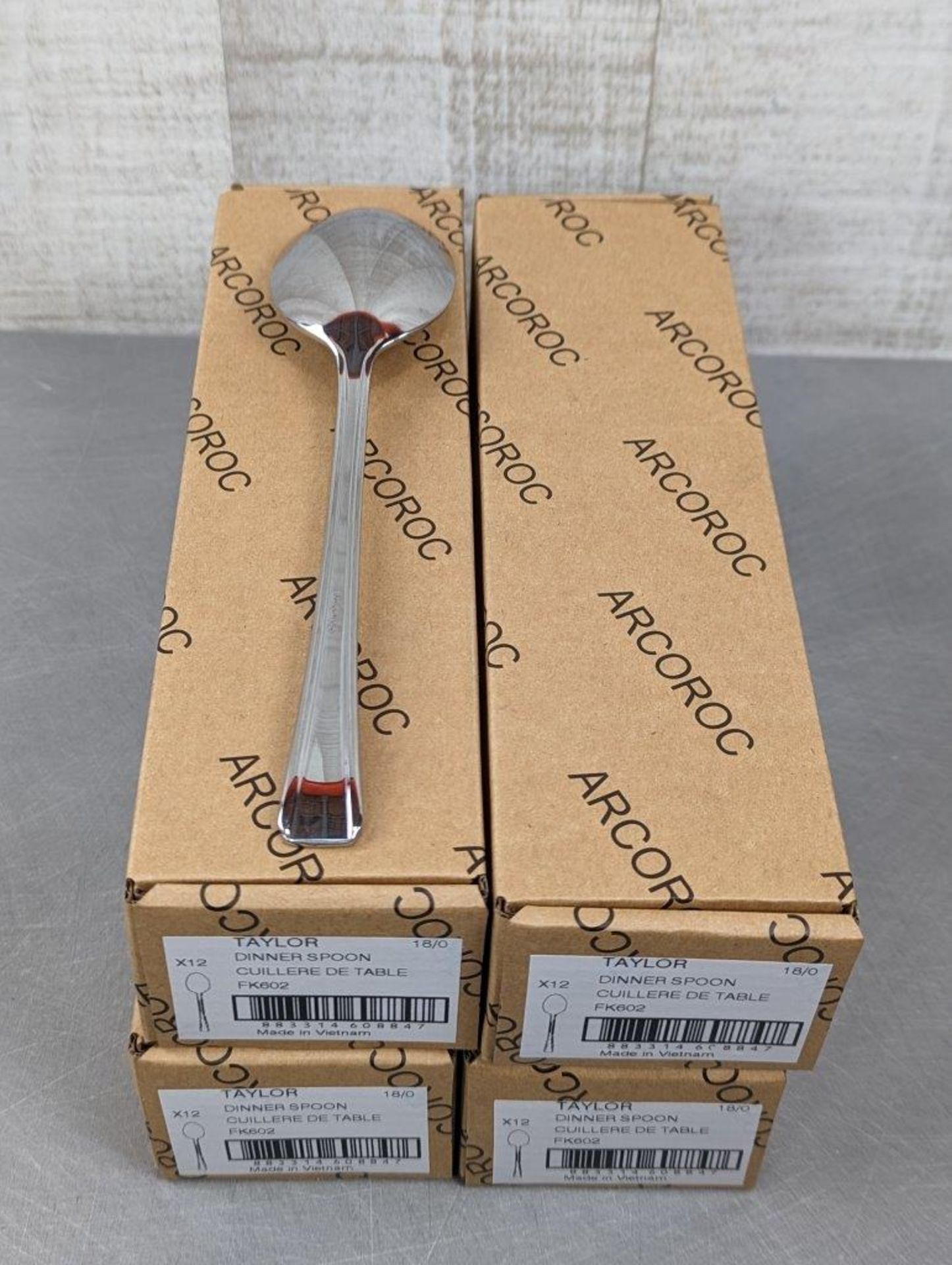TAYLOR DINNER SPOONS, ARCOROC FK602 - LOT OF 48 - Image 3 of 3
