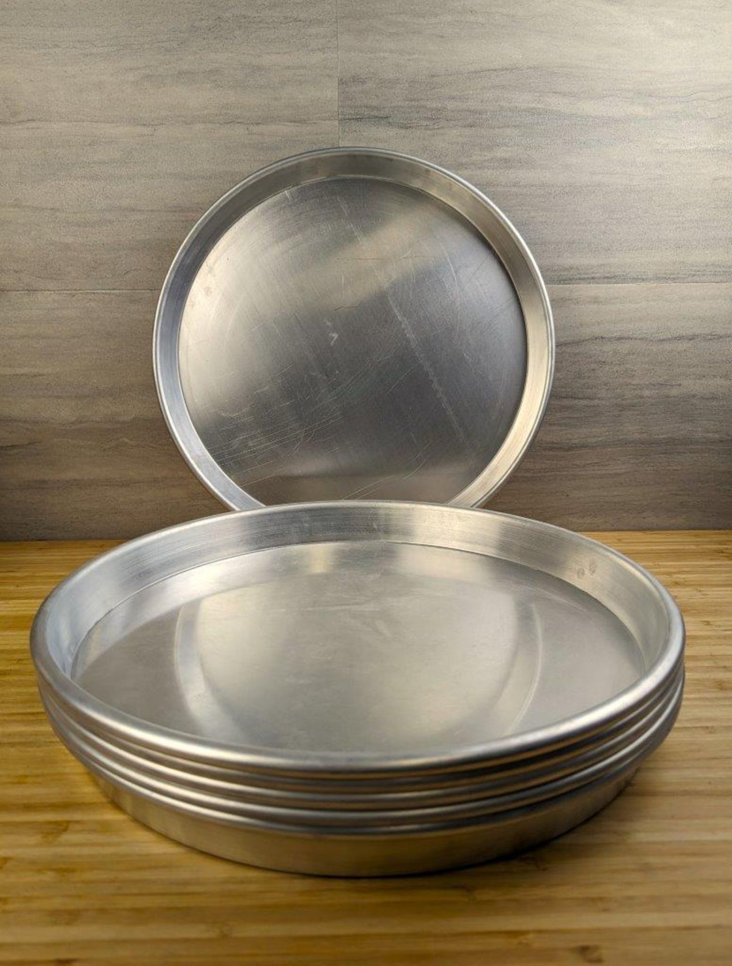 15" ALUMINUM PIZZA PANS 1.5" DEEP - LOT OF 6