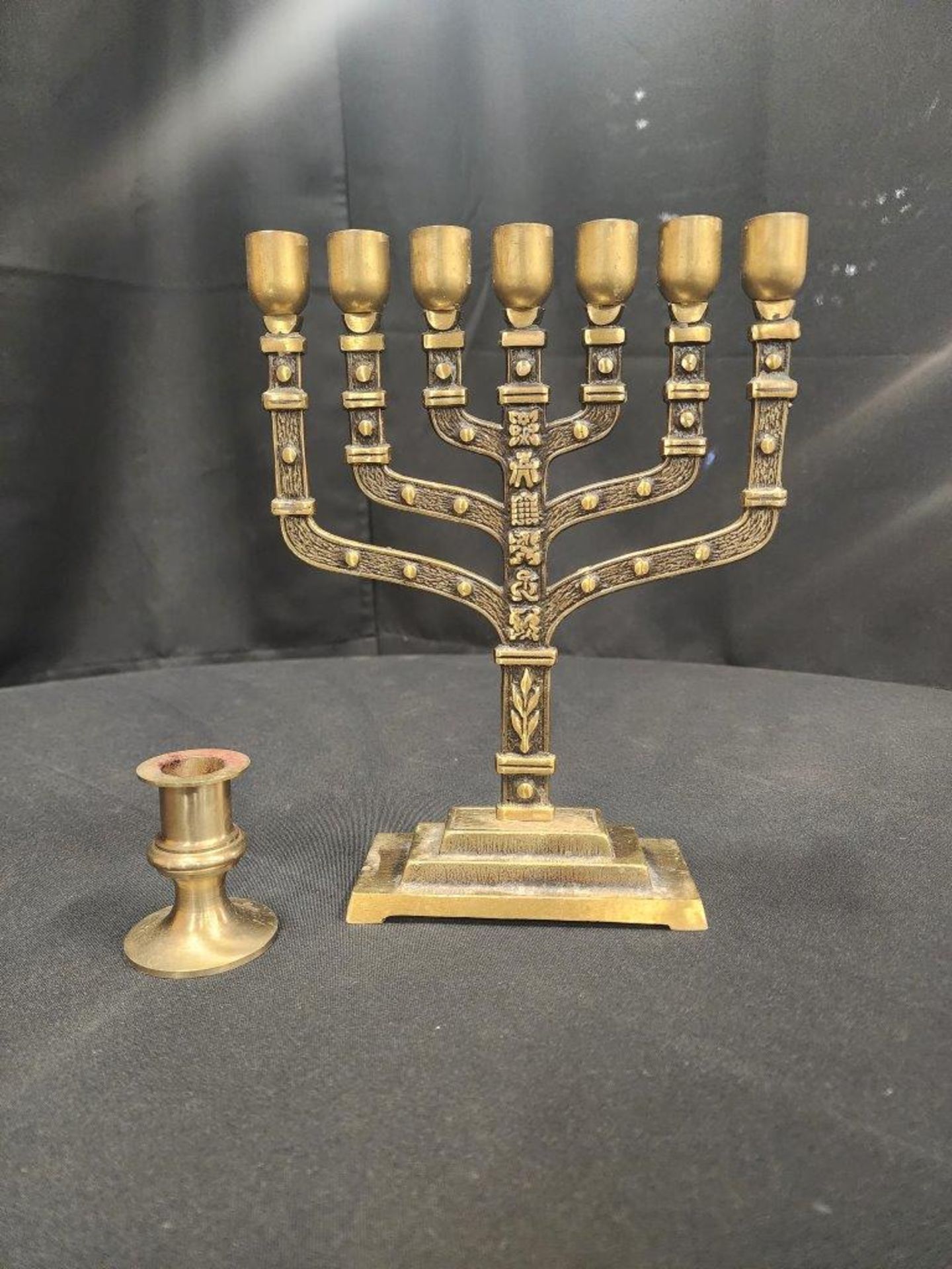 VINTAGE 7-CANDLE BRASS CANDELABRA AND CANDLE HOLDER