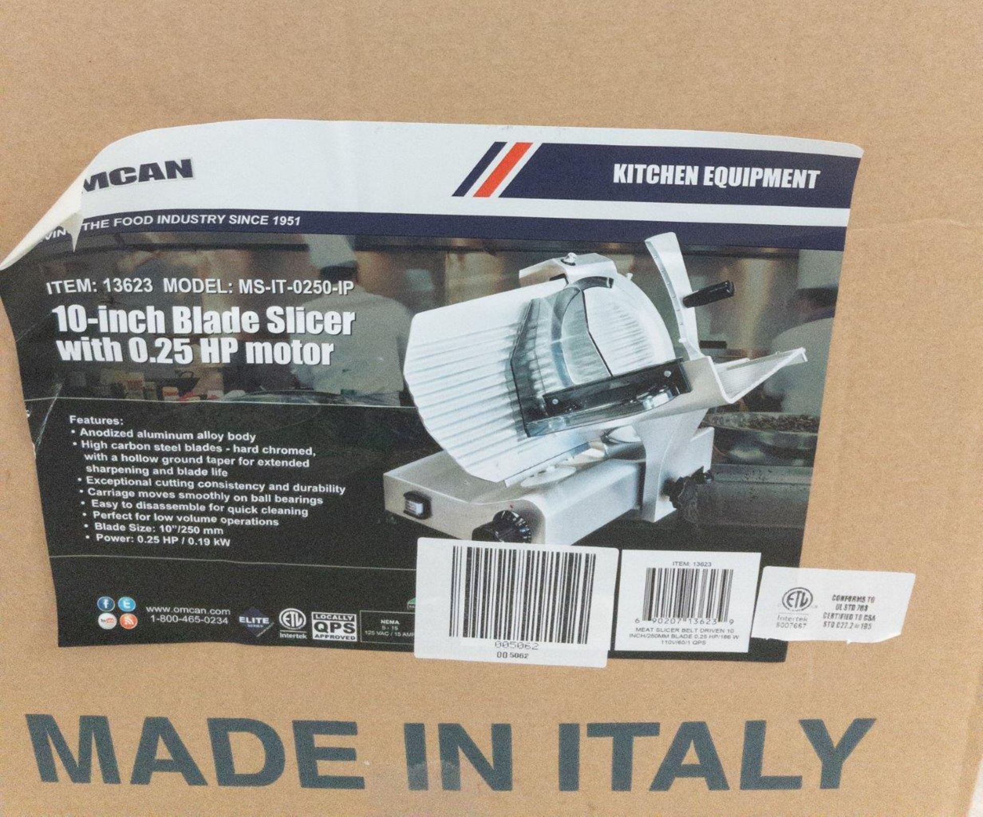 10" BLADE SLICER WITH COMPACT BODY WITH 0.25 HP MOTOR - MADE IN ITALY, OMCAN 13623 - Image 9 of 9