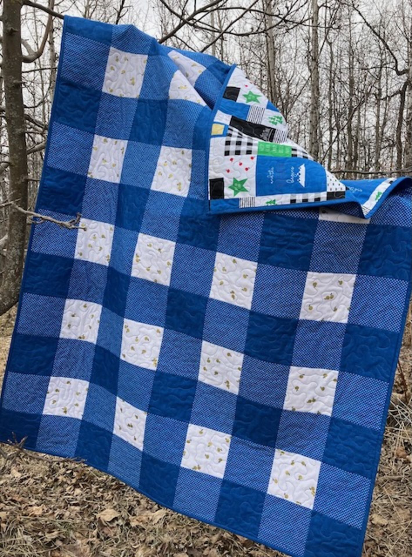 HOMEMADE GINGHAM QUILT (40 1/2" x 58 1/2") - Image 2 of 4