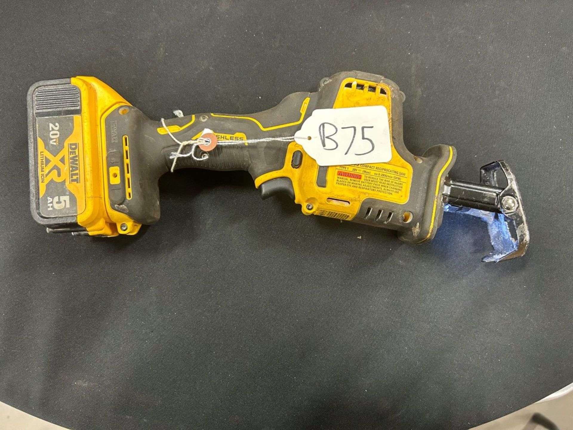 DEWALT CORDLESS STANDARD & COMPACT RECIPROCATING SAWS W/ BATTERIES - B75 - Image 2 of 2