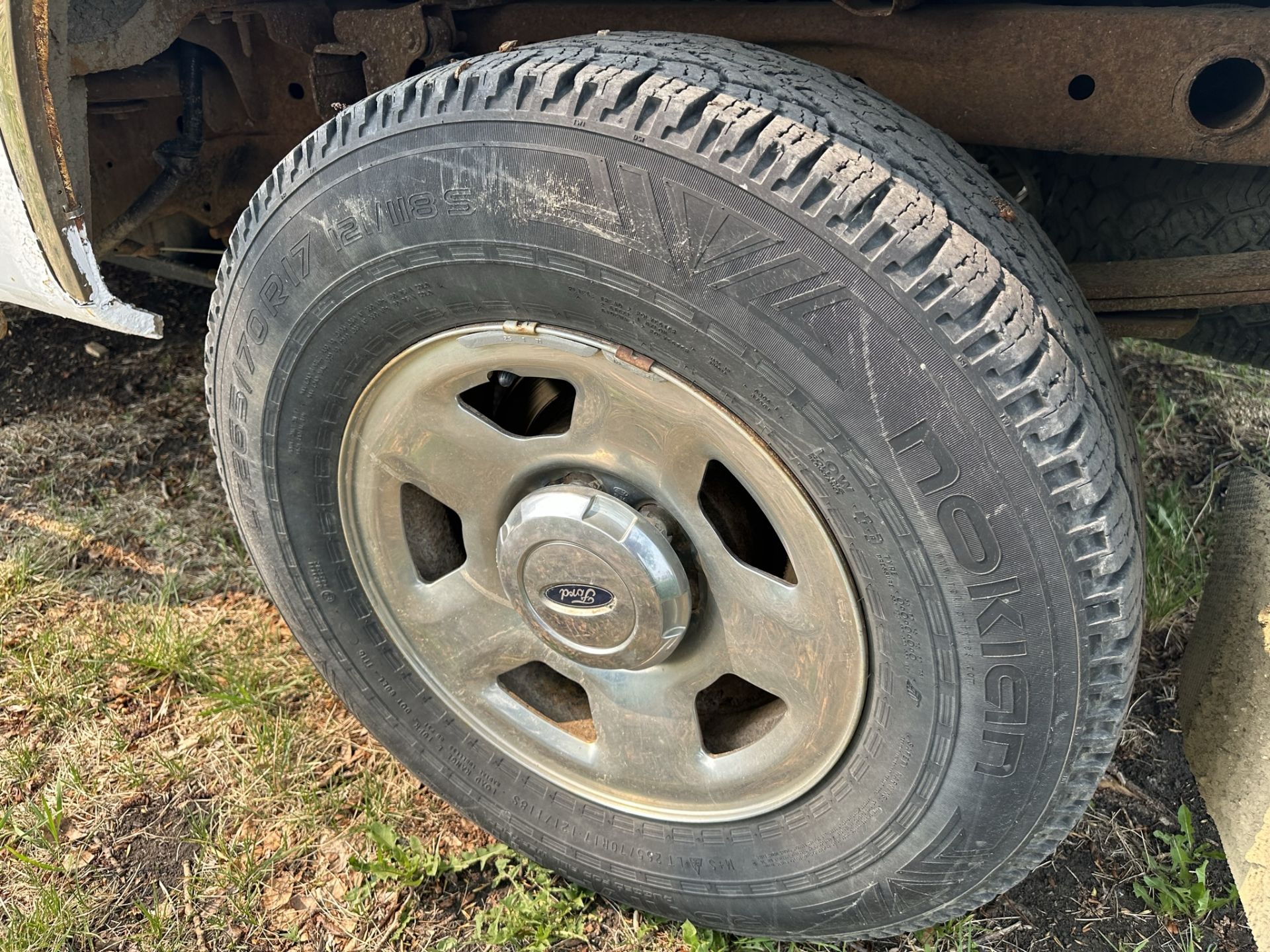 2006 FORD F150 LT P/U TRUCK 4X4. 5.4 L V8, CREW CAB, CLOTH, BED LINER, 233,867 KM's SHOWING - Image 11 of 17