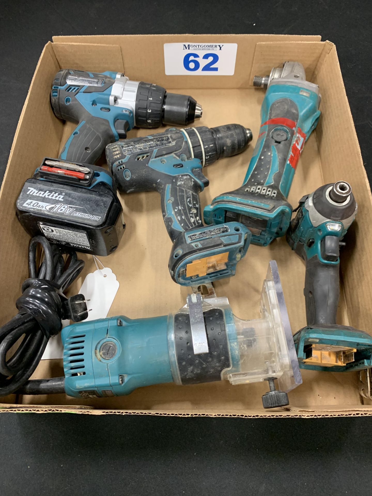 MAKITA 18V CORDLESS DRILLS, ANGLE GRINDER, ELEC. ROUTER - B63 - Image 2 of 15