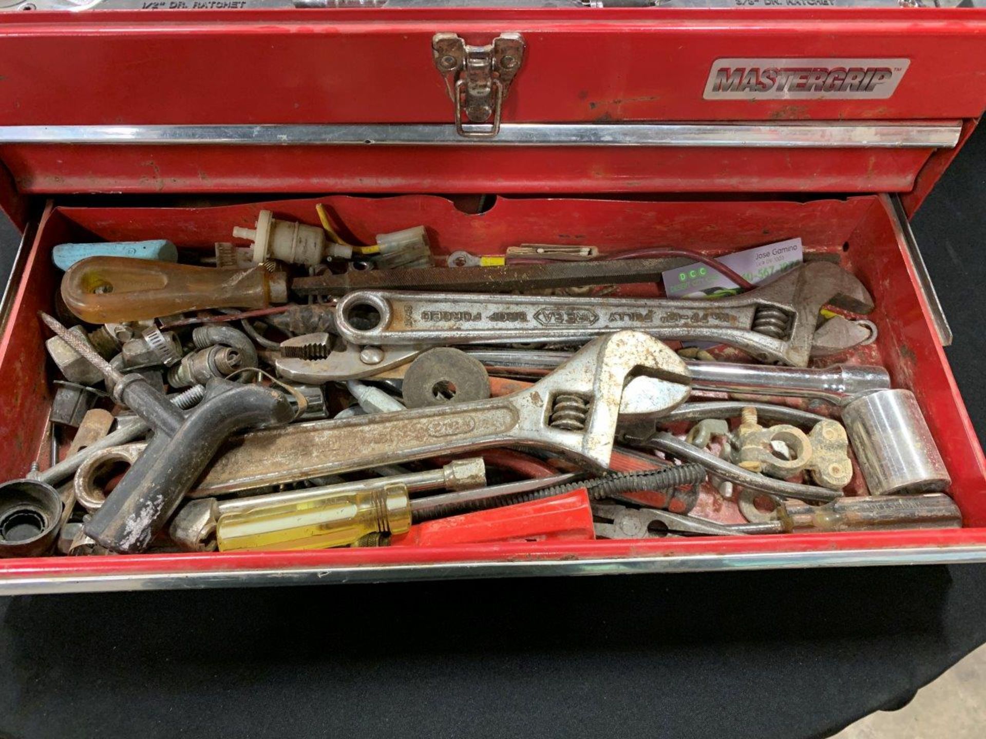 2-DRAWER METAL TOOLBOX AND ASSORTED WRENCHES, SOCKETS, RATCHETS, ETC. - Image 2 of 5