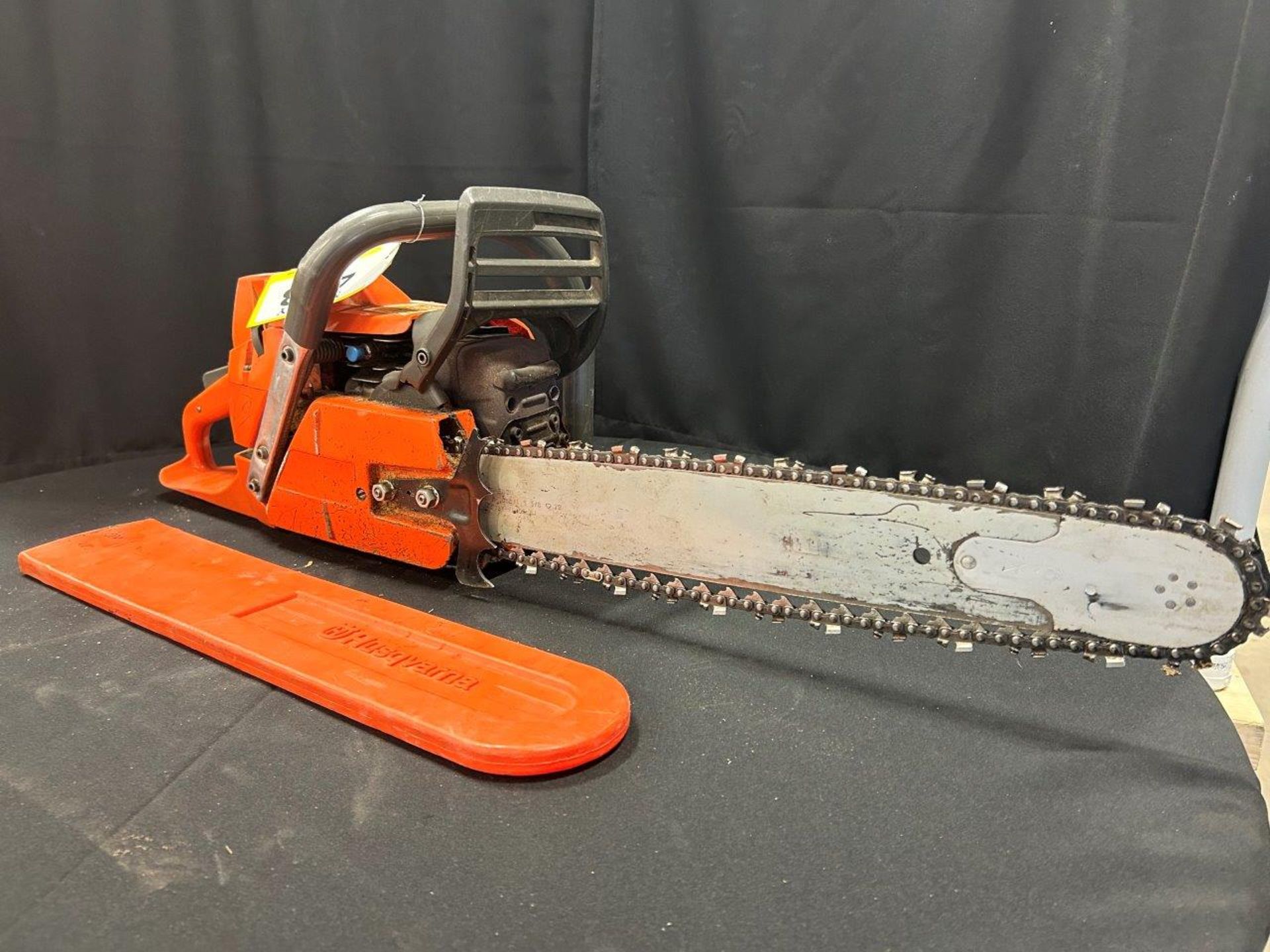 HUSQVARNA CHAIN SAW 22" BAR