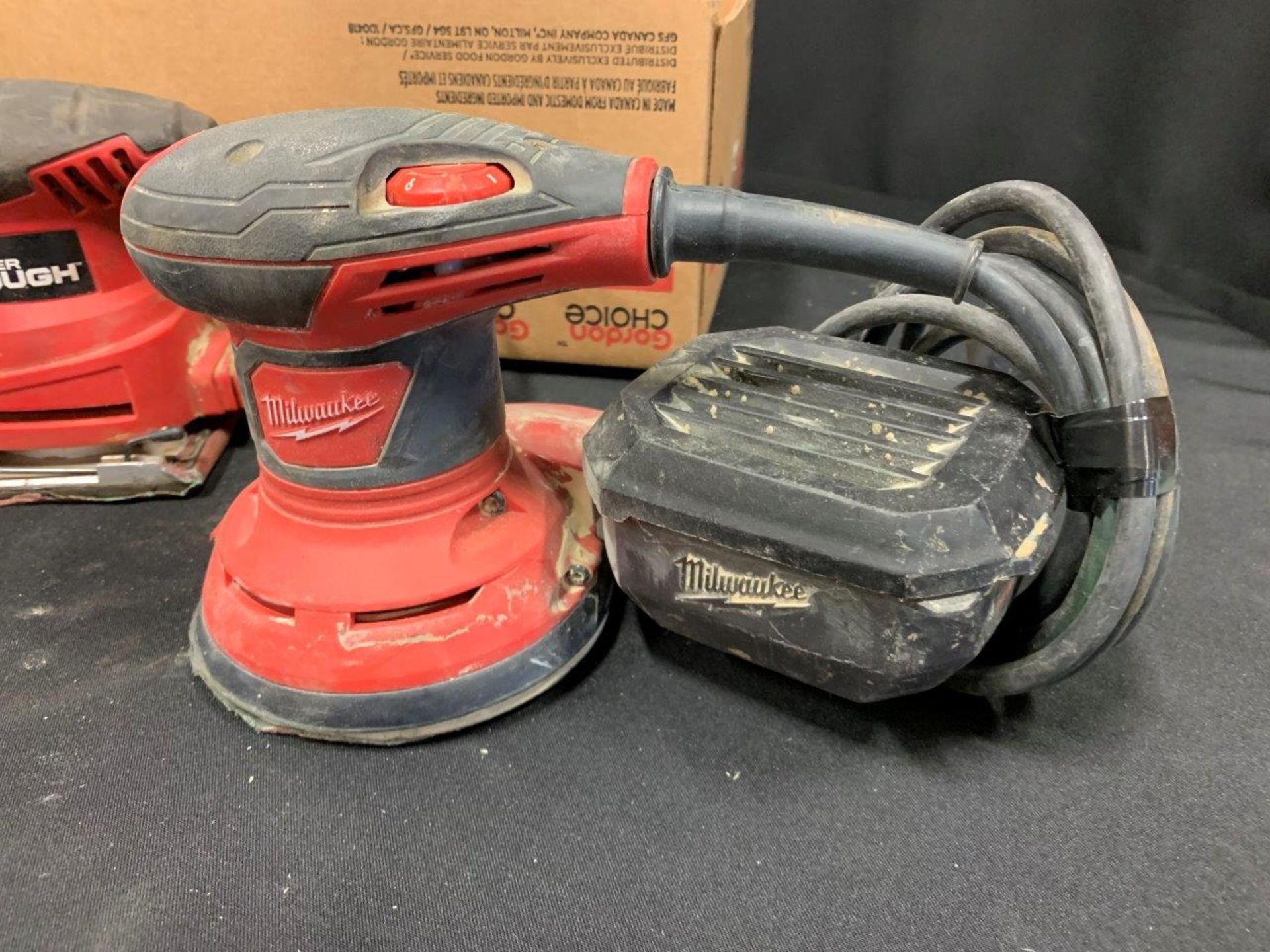 MILWAUKEE ELEC. ORBITAL SANDER, AIRCO ELEC. CIRCULAR SAW, HYPER TOUGH PALM SANDER - Image 2 of 5