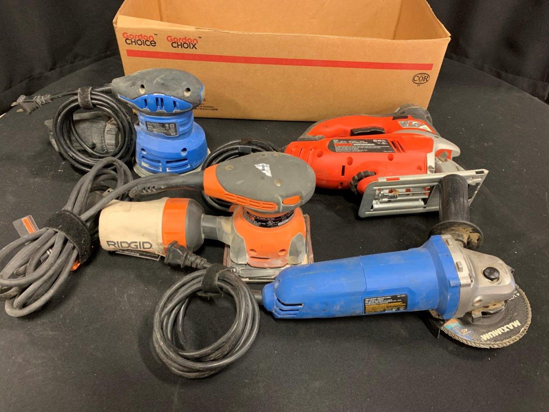 BLACK & DECKER ELEC. JIG SAW, RIDGID PALM SANDER, MASTERCRAFT ORBITAL SANDER & 4.5" ANGLE GRINDER