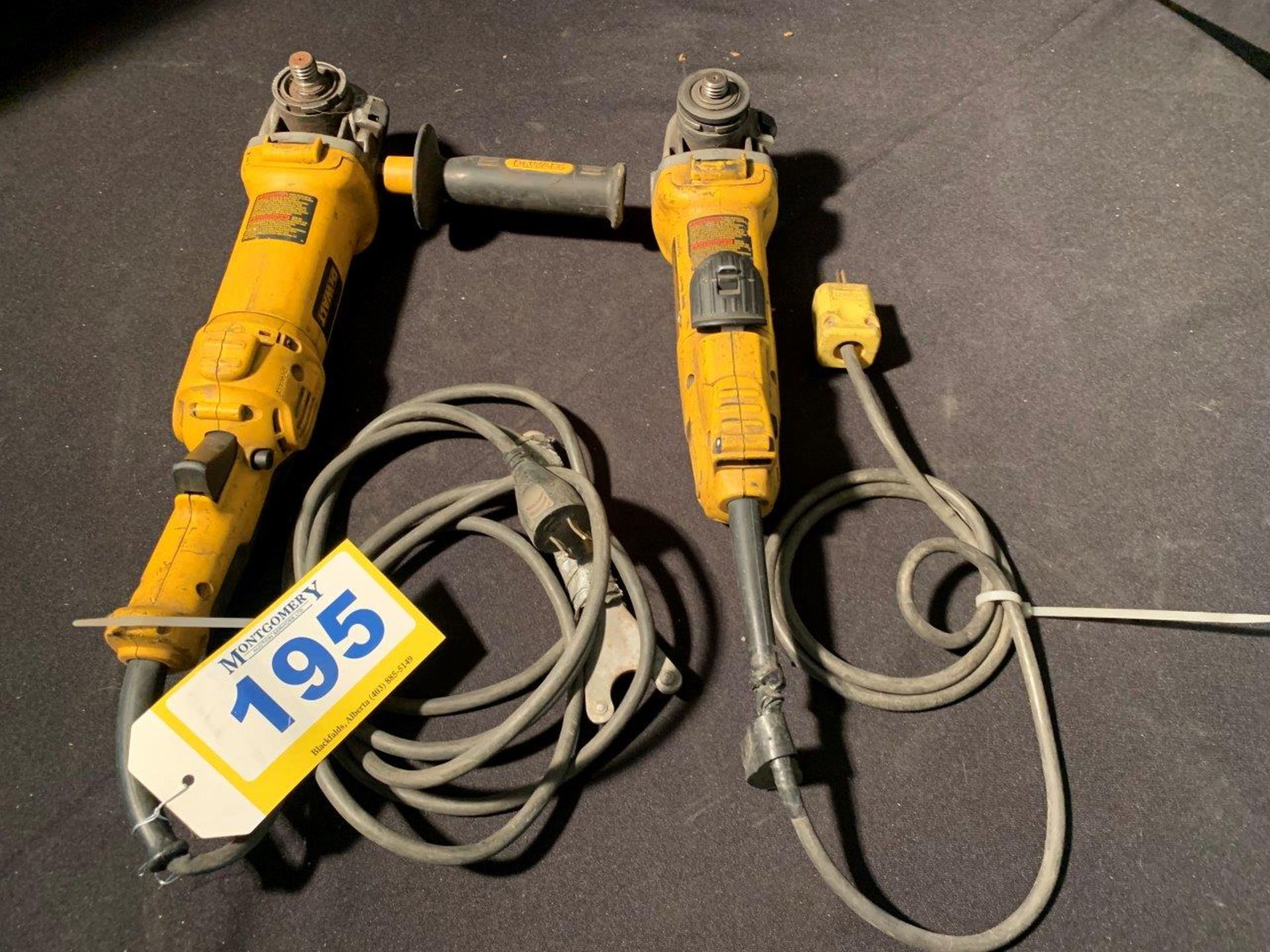 DEWALT 4.5" & 5" ELEC. ANGLE GRINDERS