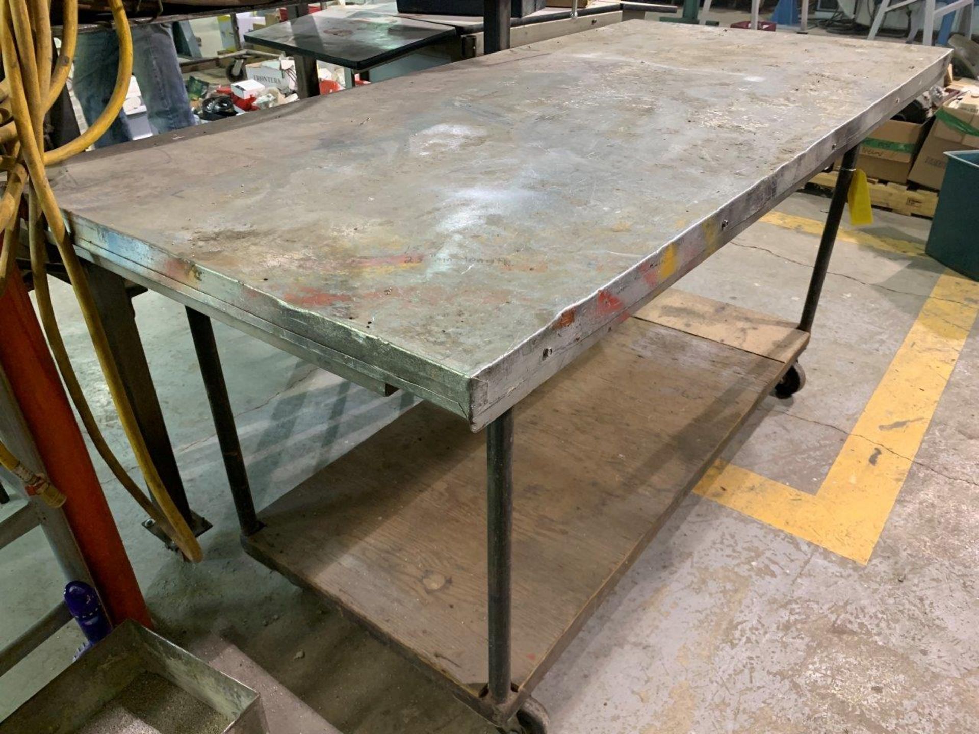 STEEL WORK TABLE CON CASTERS 33"X72"X35"H - Image 2 of 4