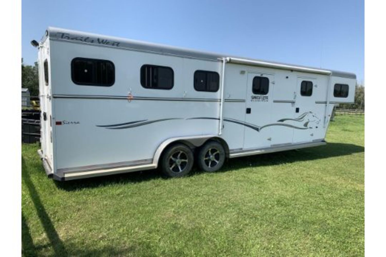 FARM & EQUESTRIAN DISPERSAL - PAUL & DEBBIE JENSEN W/ GUEST CONSIGNORS