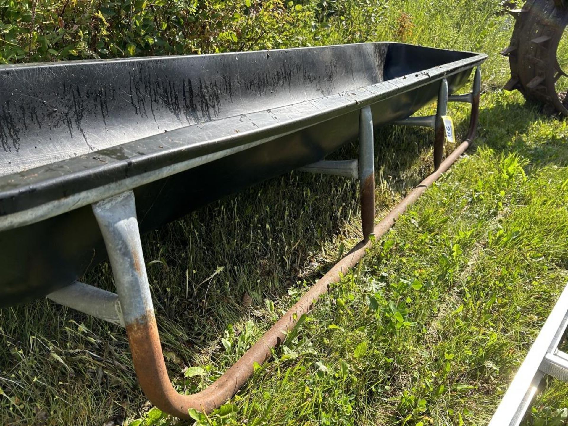 10FT FEED TROUGH - Image 3 of 3