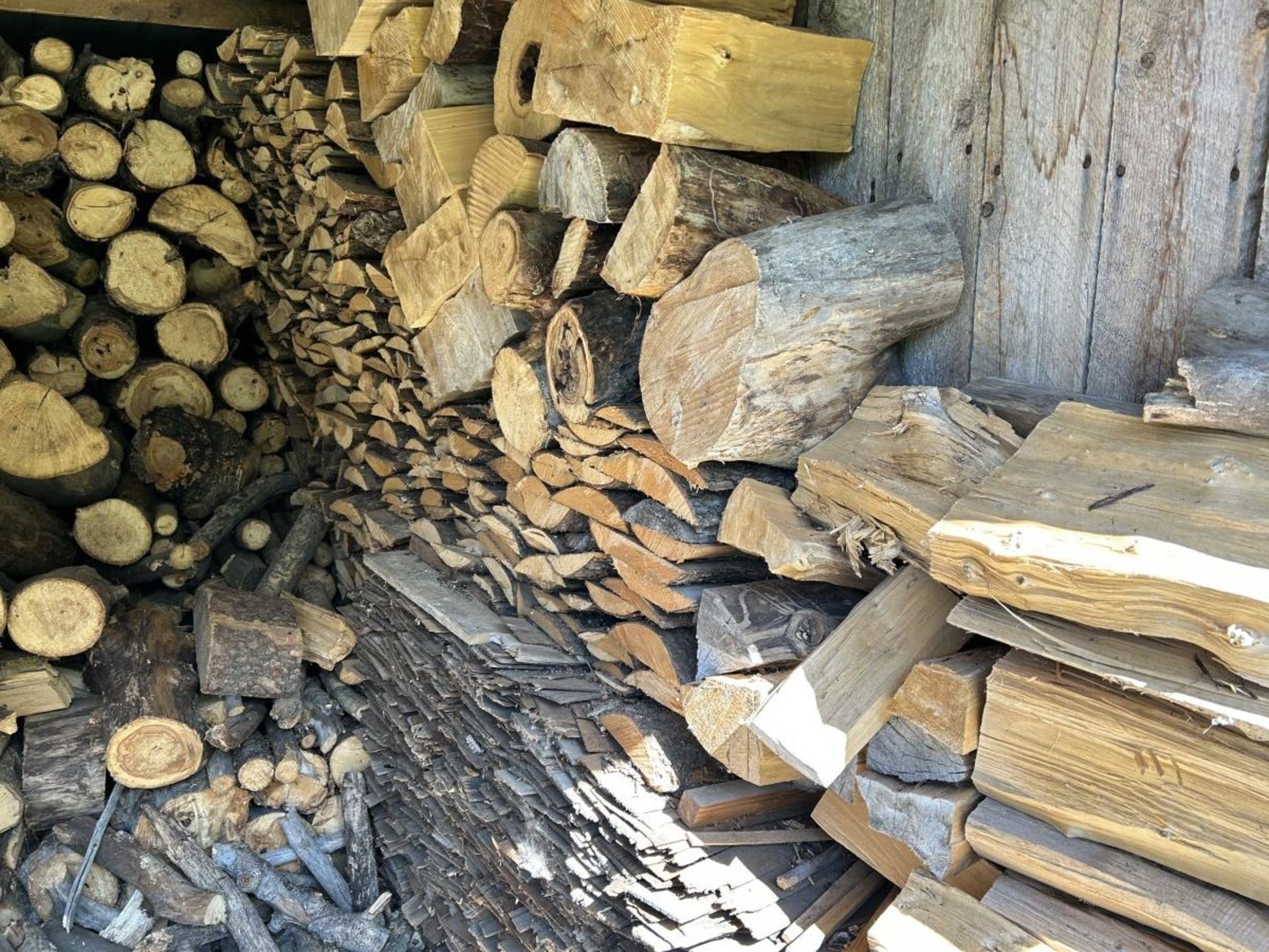 L/O FIREWOOD - Image 3 of 3