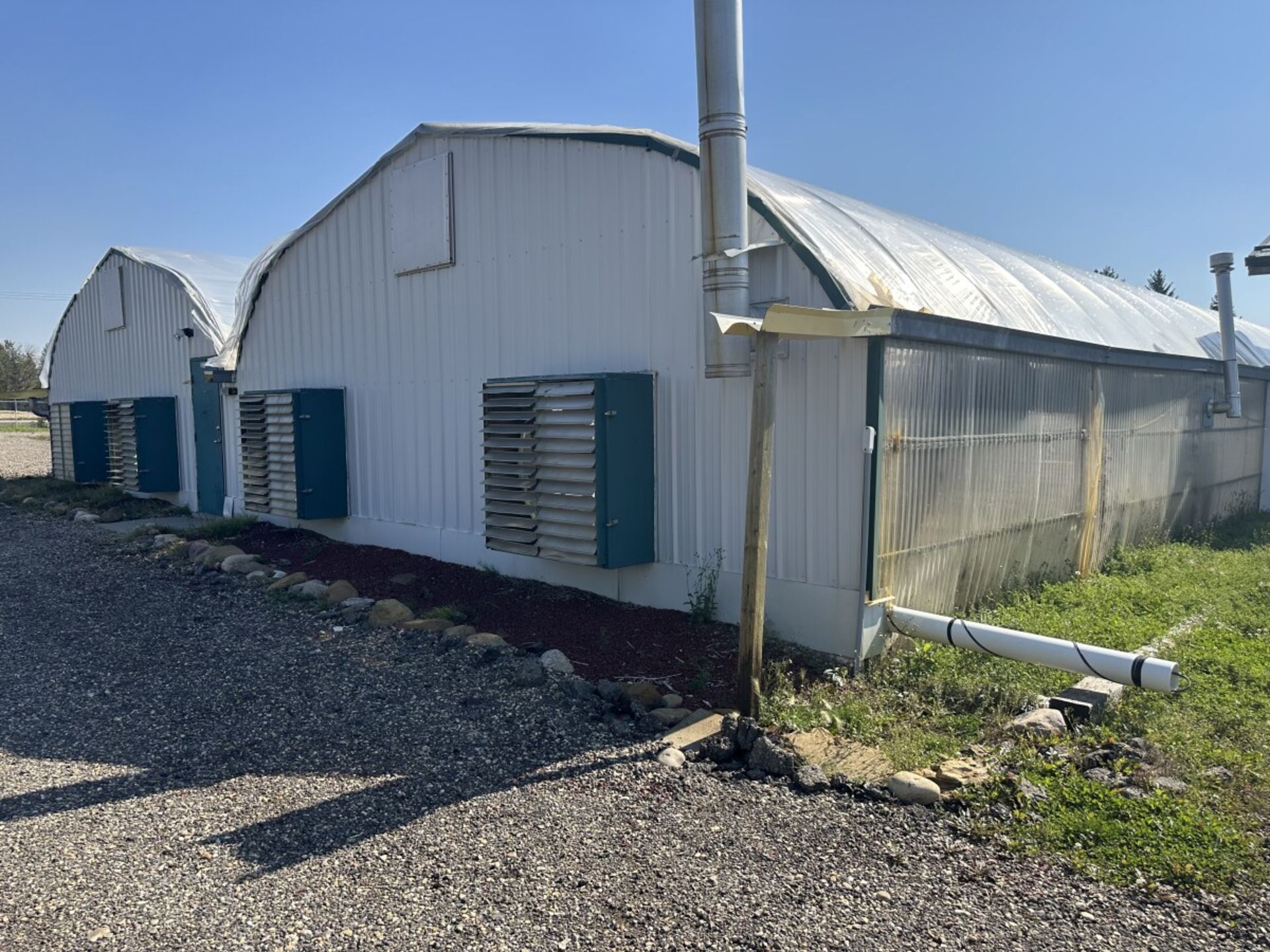 WESTBROOK GUTTER CONNECT 2-BAY GREENHOUSE 60FT X 144FT X 96” H & 2-BAY 60FT X 72 FT X 96”, INCLUDING - Image 20 of 95