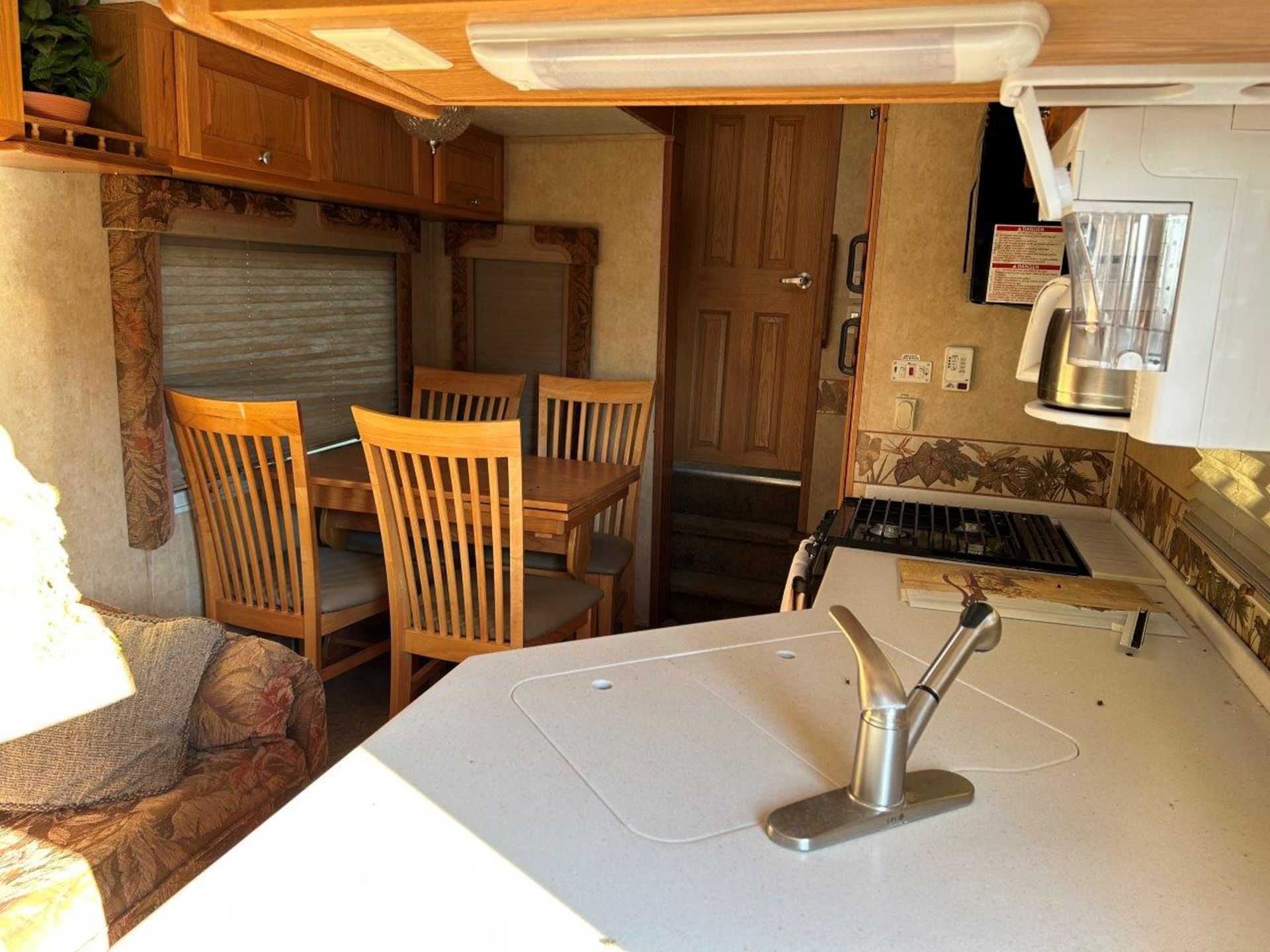 **LOCATED AT MAS** 2006 OPEN ROAD 316 RLS-5 5TH WHEEL HOLIDAY TRAILER, 3 SLIDEOUTS **ESTATE - Image 7 of 14