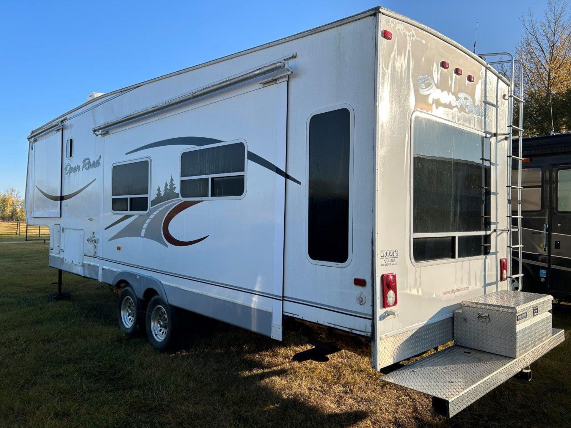 **LOCATED AT MAS** 2006 OPEN ROAD 316 RLS-5 5TH WHEEL HOLIDAY TRAILER, 3 SLIDEOUTS **ESTATE - Image 3 of 14